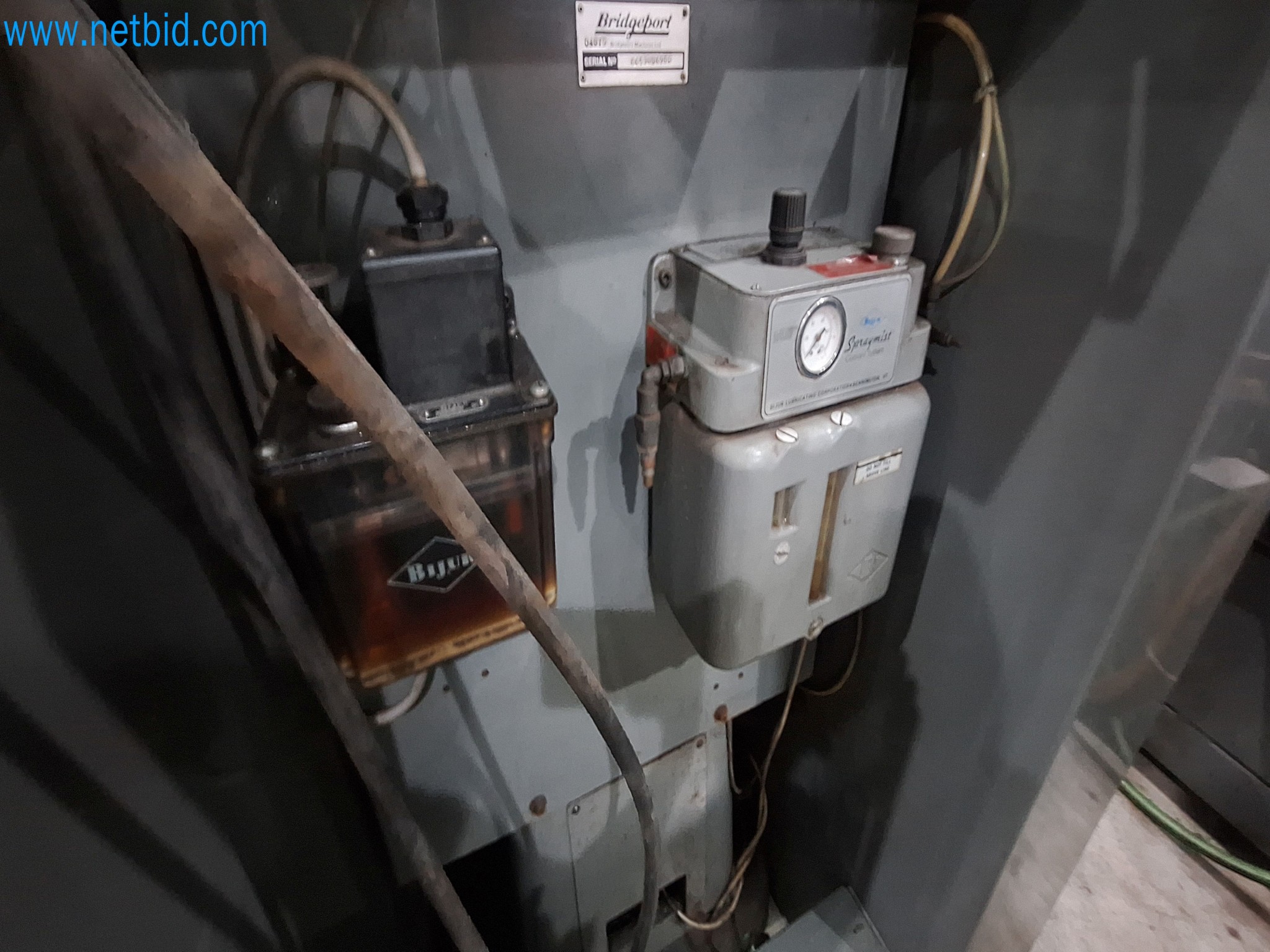 Vários veículos a motor-14