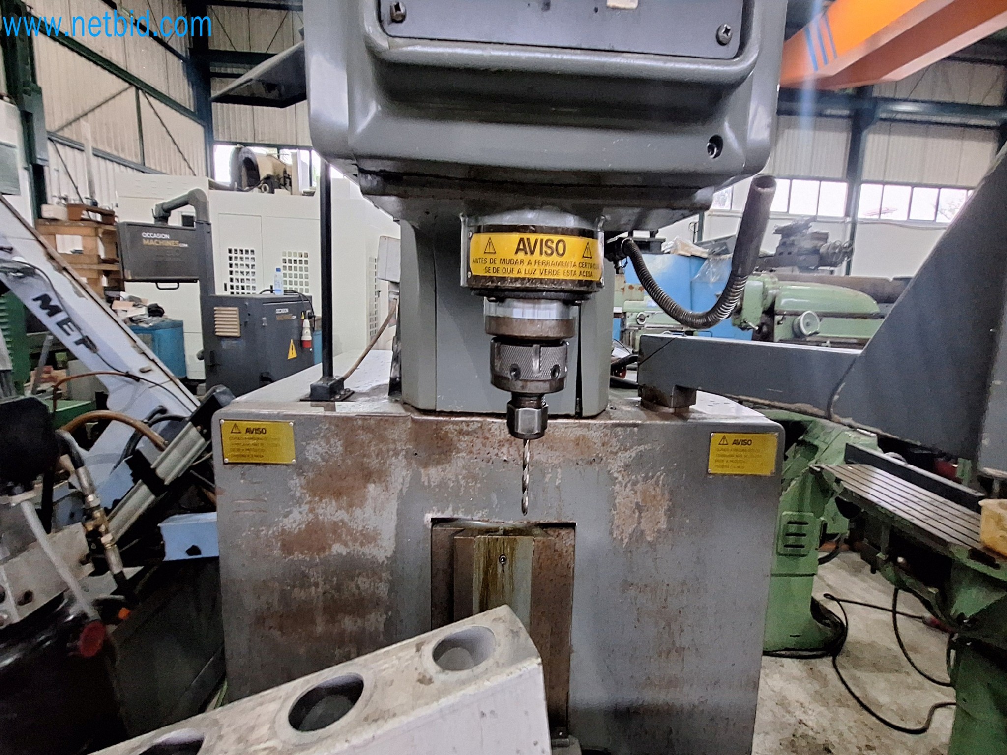 Vários veículos a motor-2