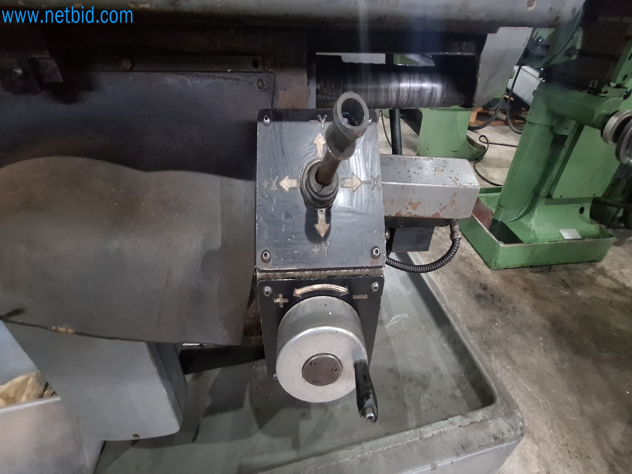 Vários veículos a motor-6