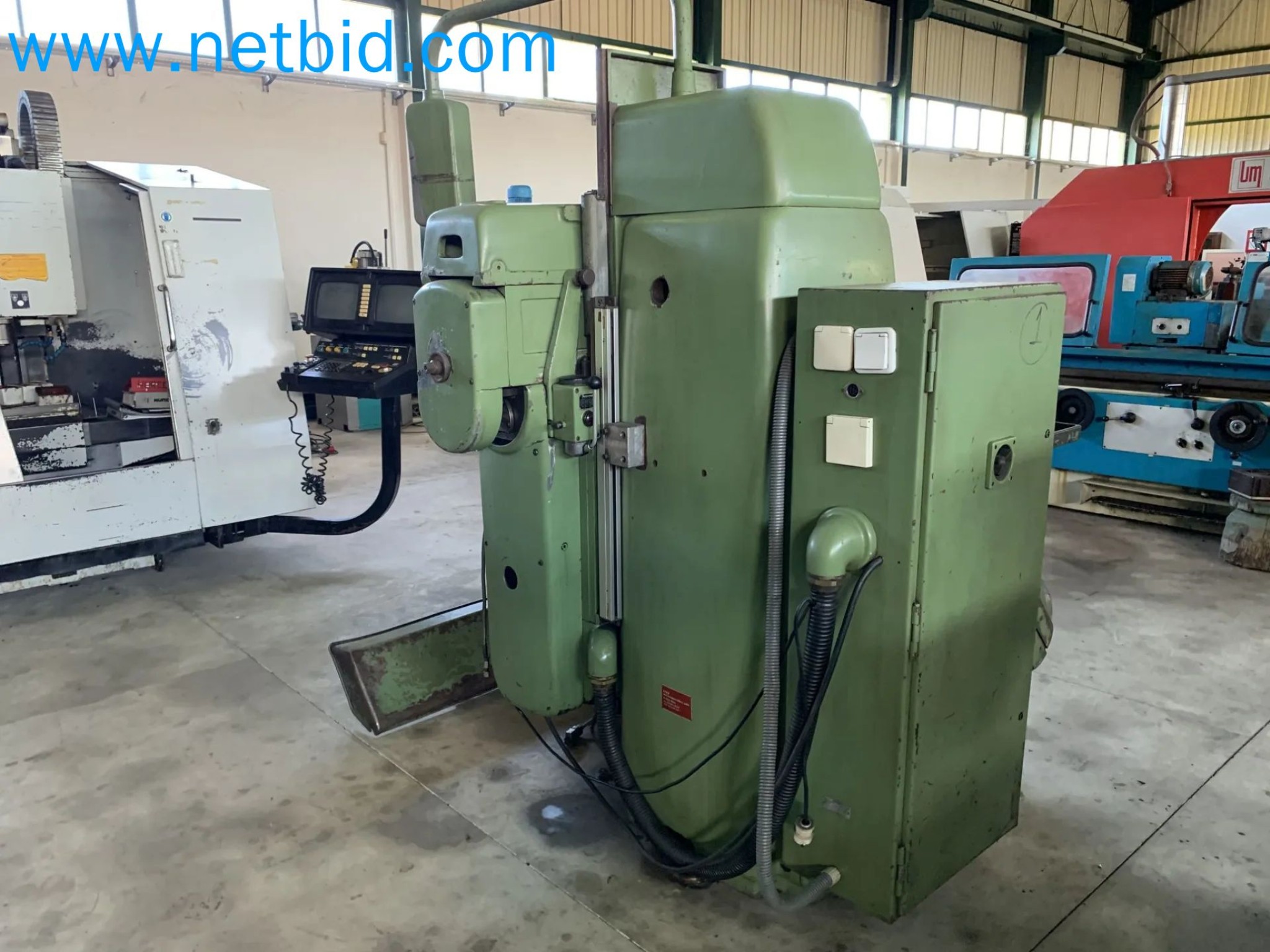 Vários veículos a motor-3