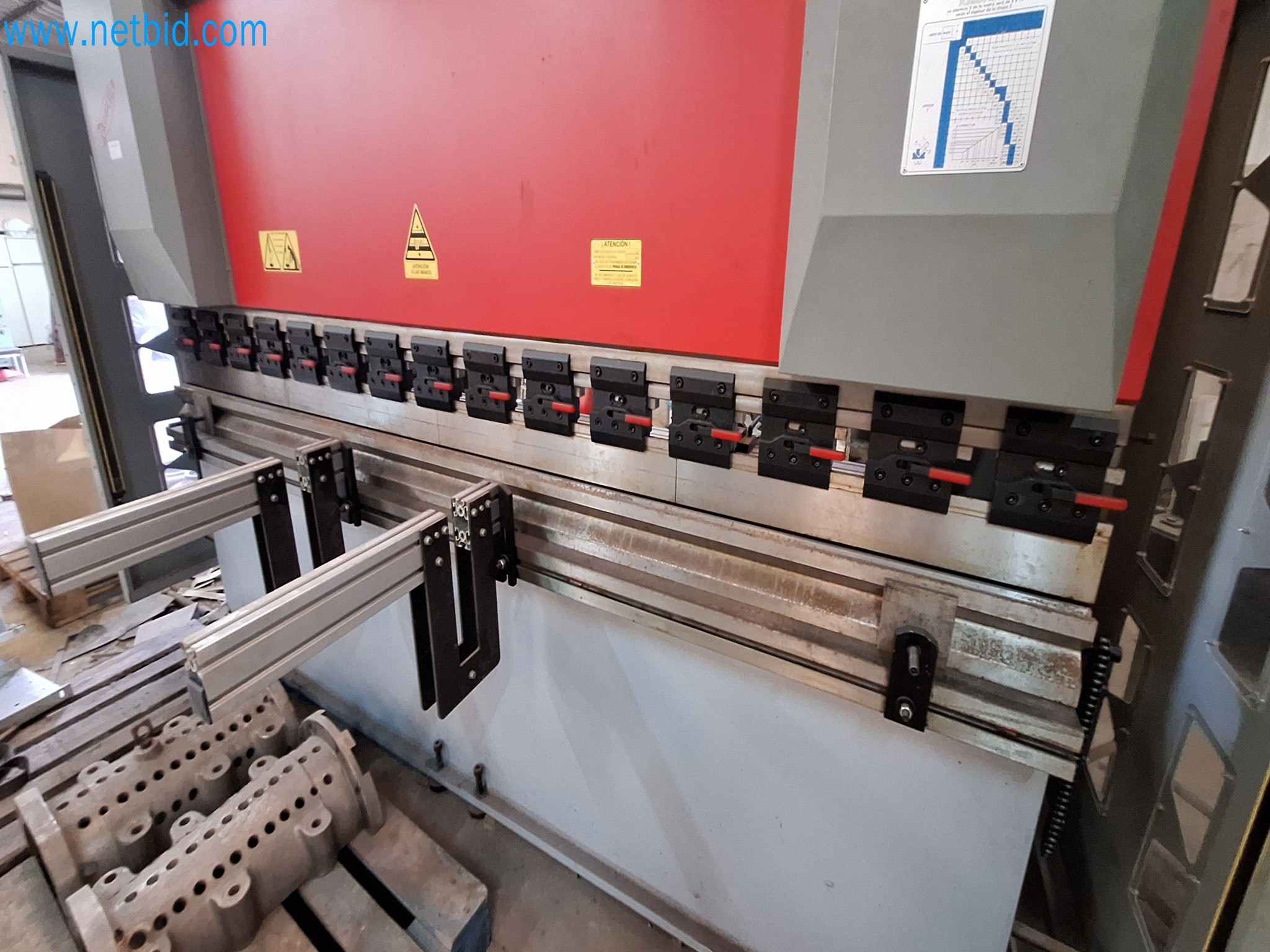 Vários veículos a motor-2