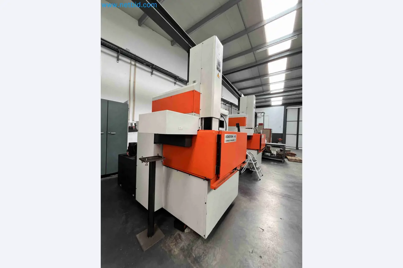 Komplette Werkstatten-Schließung – Hochwertige Maschinen für die Metallbearbeitung-15