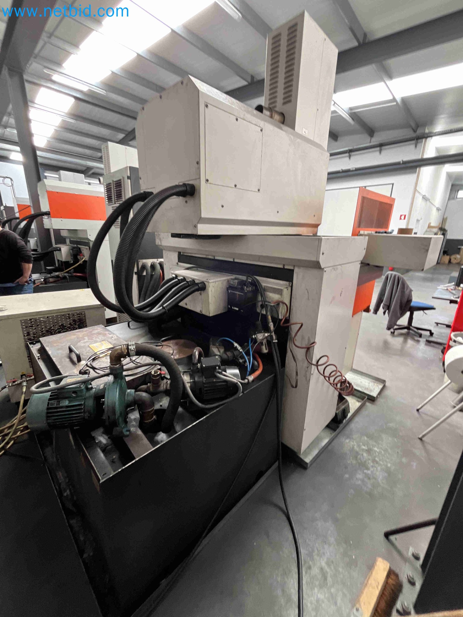 Auktion von Metallbearbeitungsmaschinen aus mehreren Unternehmensschließungen in Portugal-14