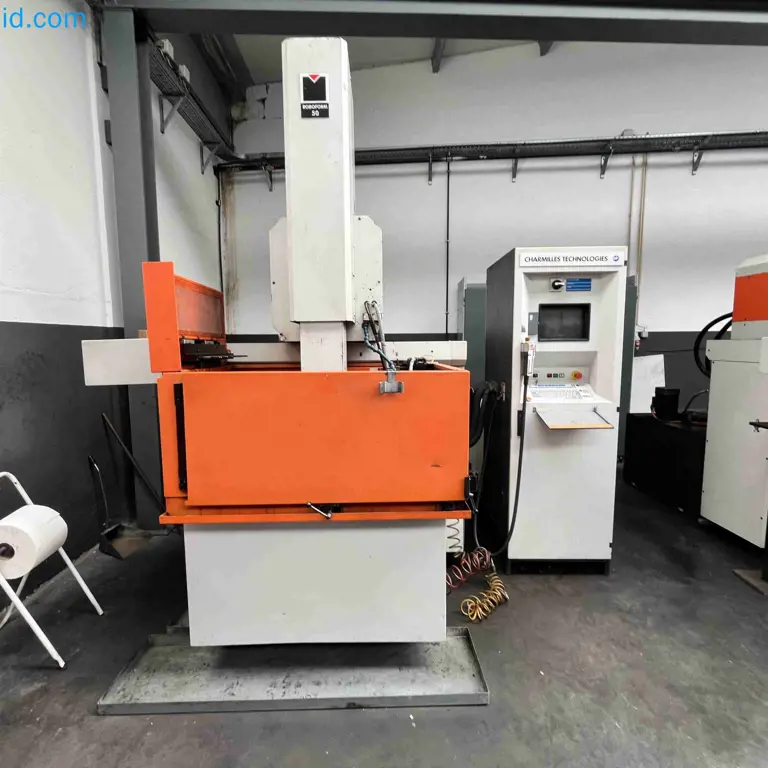 Senkerodiermaschine CHARMILLES ROBOFORM 50
