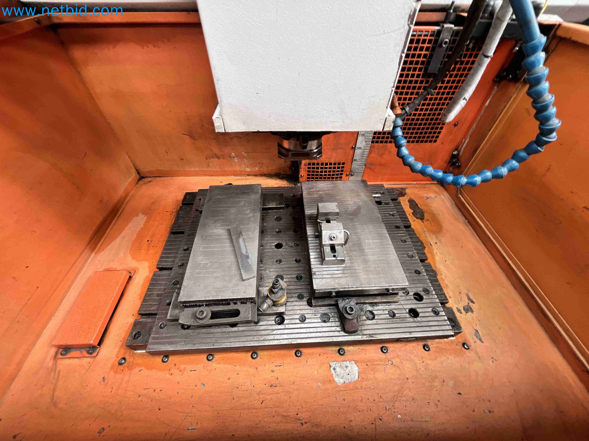 Auktion von Metallbearbeitungsmaschinen aus mehreren Unternehmensschließungen in Portugal-3