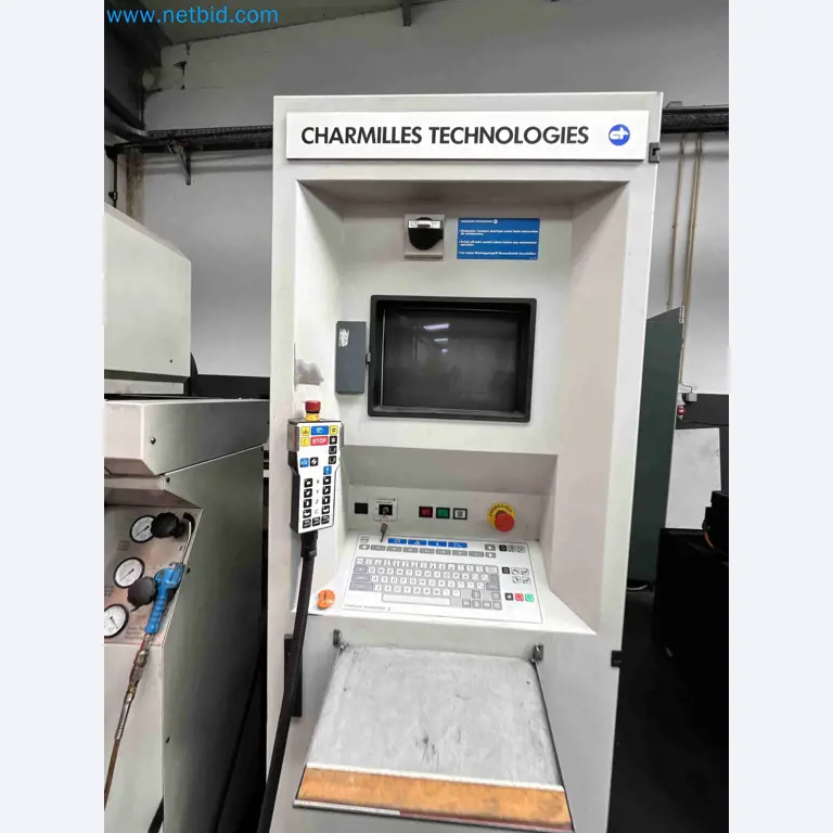 Komplette Werkstatten-Schließung – Hochwertige Maschinen für die Metallbearbeitung-8