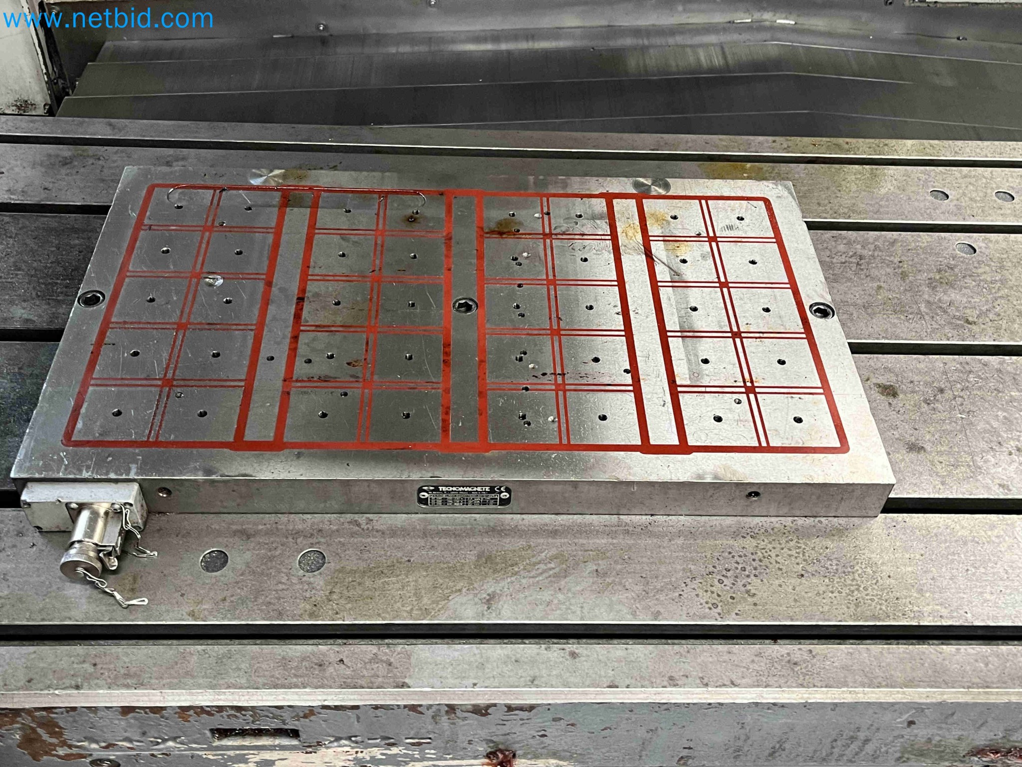 Aukce kovozpracujících stroju z nekolika uzavrených podniku v Portugalsku-6