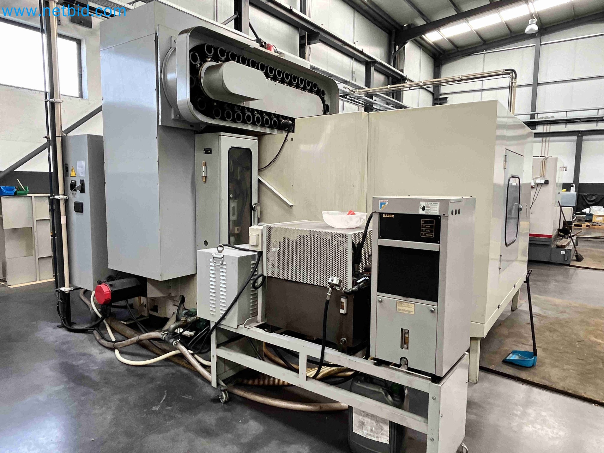 Vente aux enchères de machines-outils provenant de plusieurs fermetures d'entreprises au Portugal-16