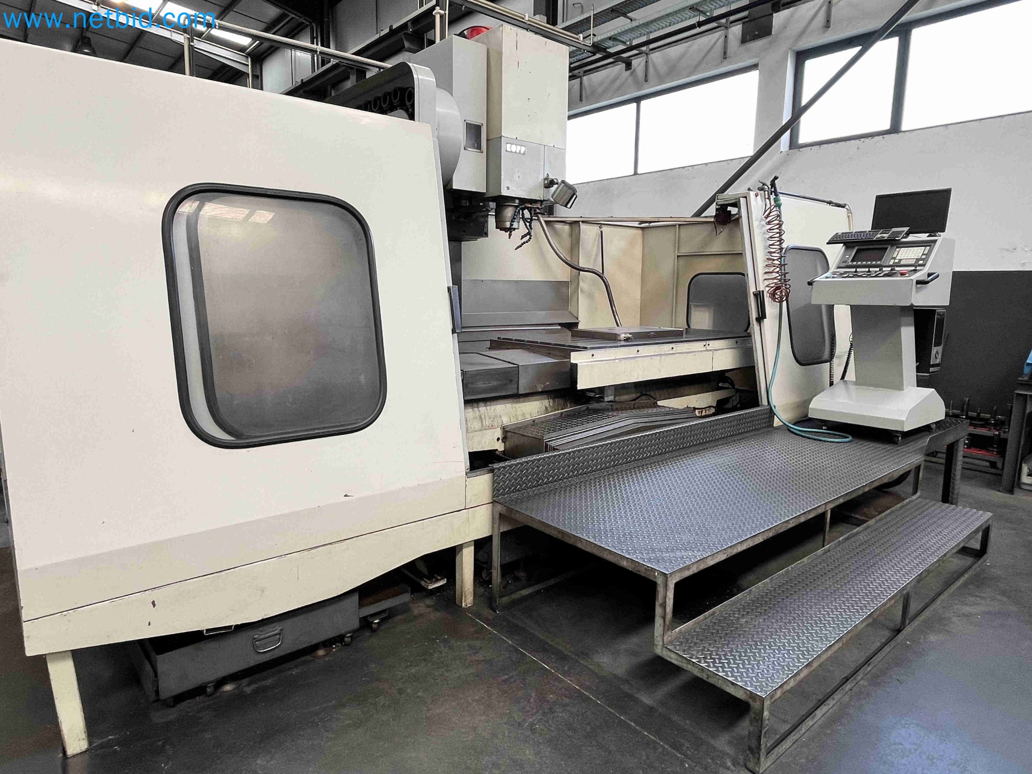 Vente aux enchères de machines-outils provenant de plusieurs fermetures d'entreprises au Portugal-1