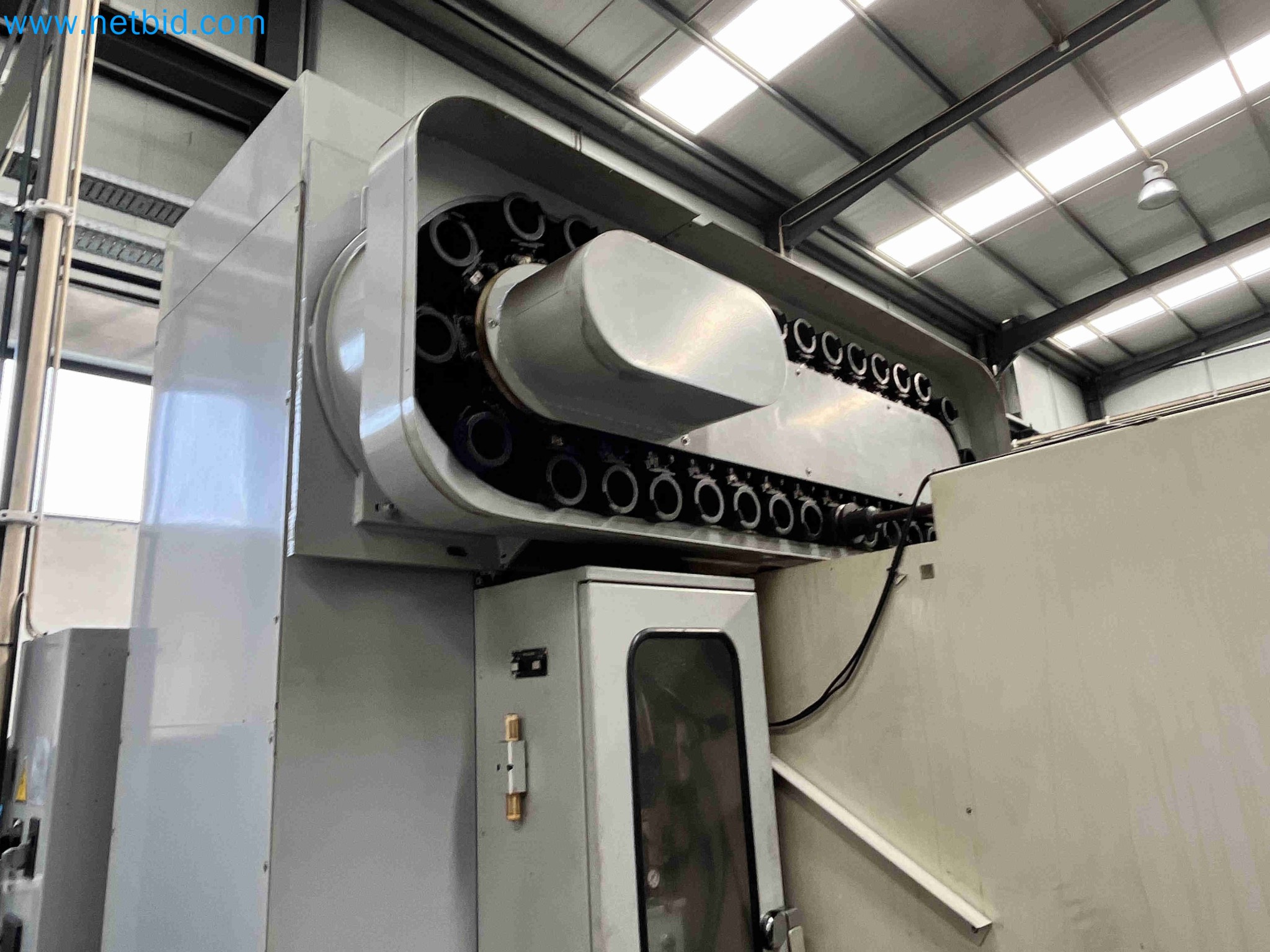 Vente aux enchères de machines-outils provenant de plusieurs fermetures d'entreprises au Portugal-20