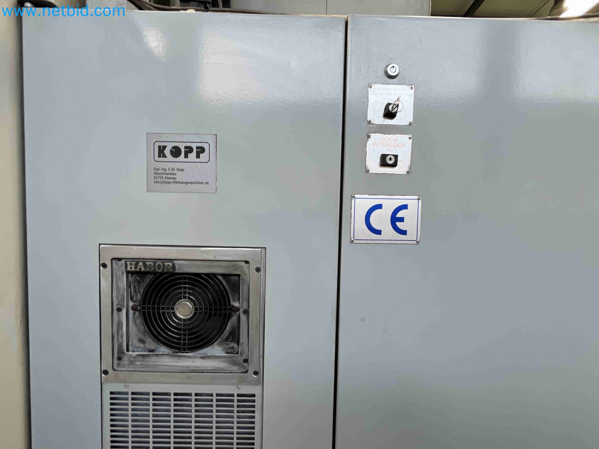 Vente aux enchères de machines-outils provenant de plusieurs fermetures d'entreprises au Portugal-26