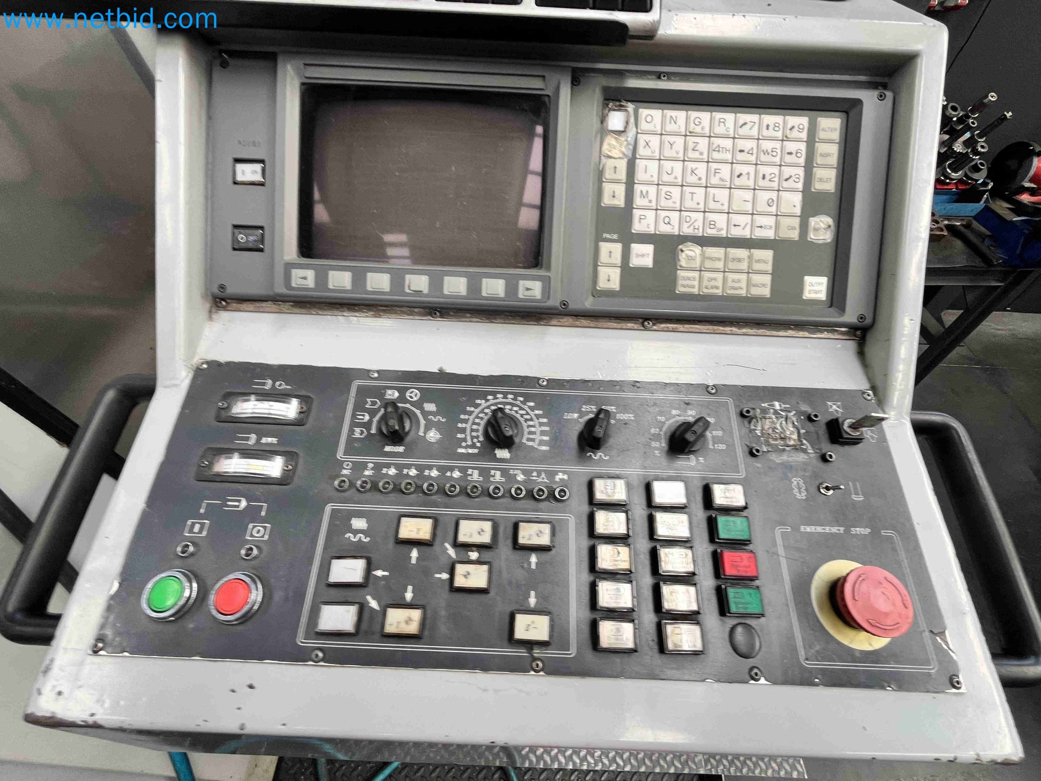 Vente aux enchères de machines-outils provenant de plusieurs fermetures d'entreprises au Portugal-4