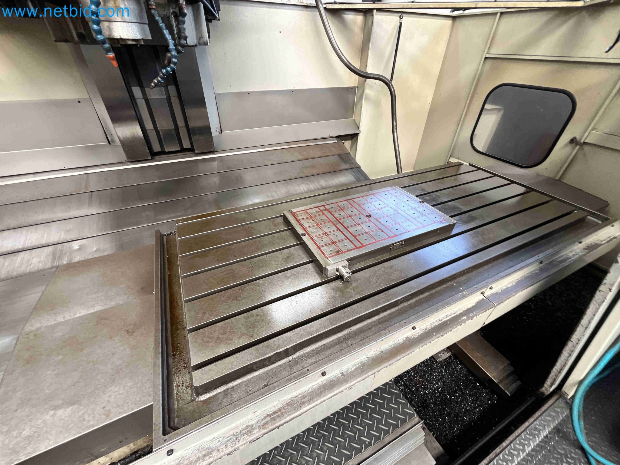 Vente aux enchères de machines-outils provenant de plusieurs fermetures d'entreprises au Portugal-8