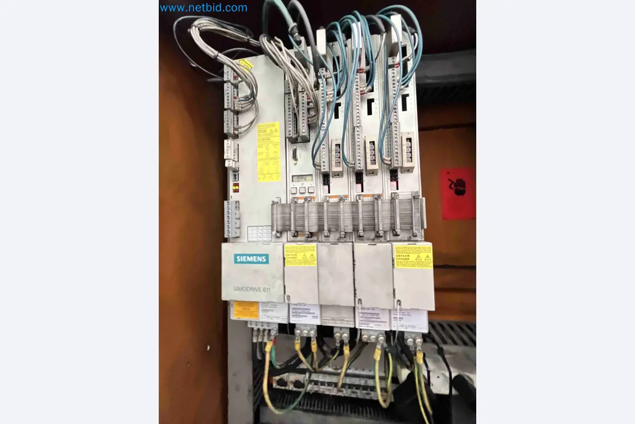 Komplette Werkstatten-Schließung – Hochwertige Maschinen für die Metallbearbeitung-23