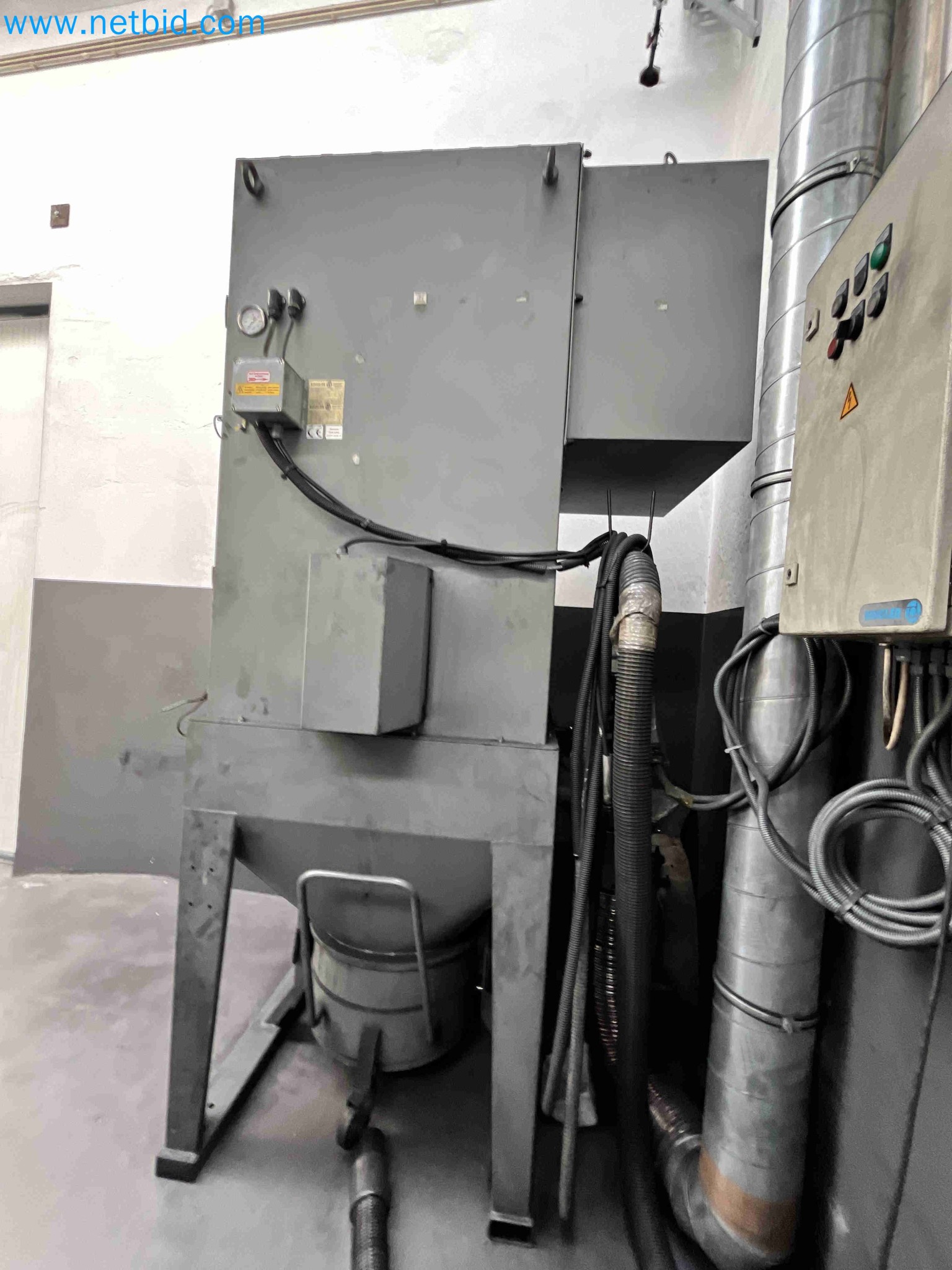 Subasta de maquinaria metalúrgica proveniente de varios cierres empresariales en Portugal-29