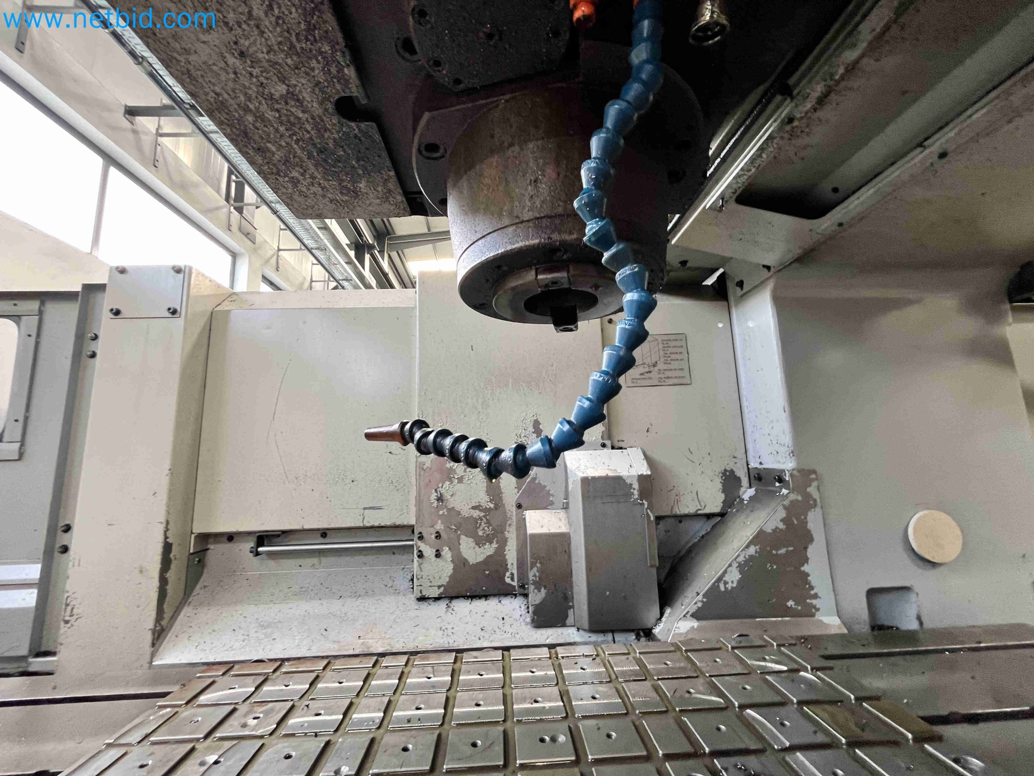 Aukce kovozpracujících stroju z nekolika uzavrených podniku v Portugalsku-10