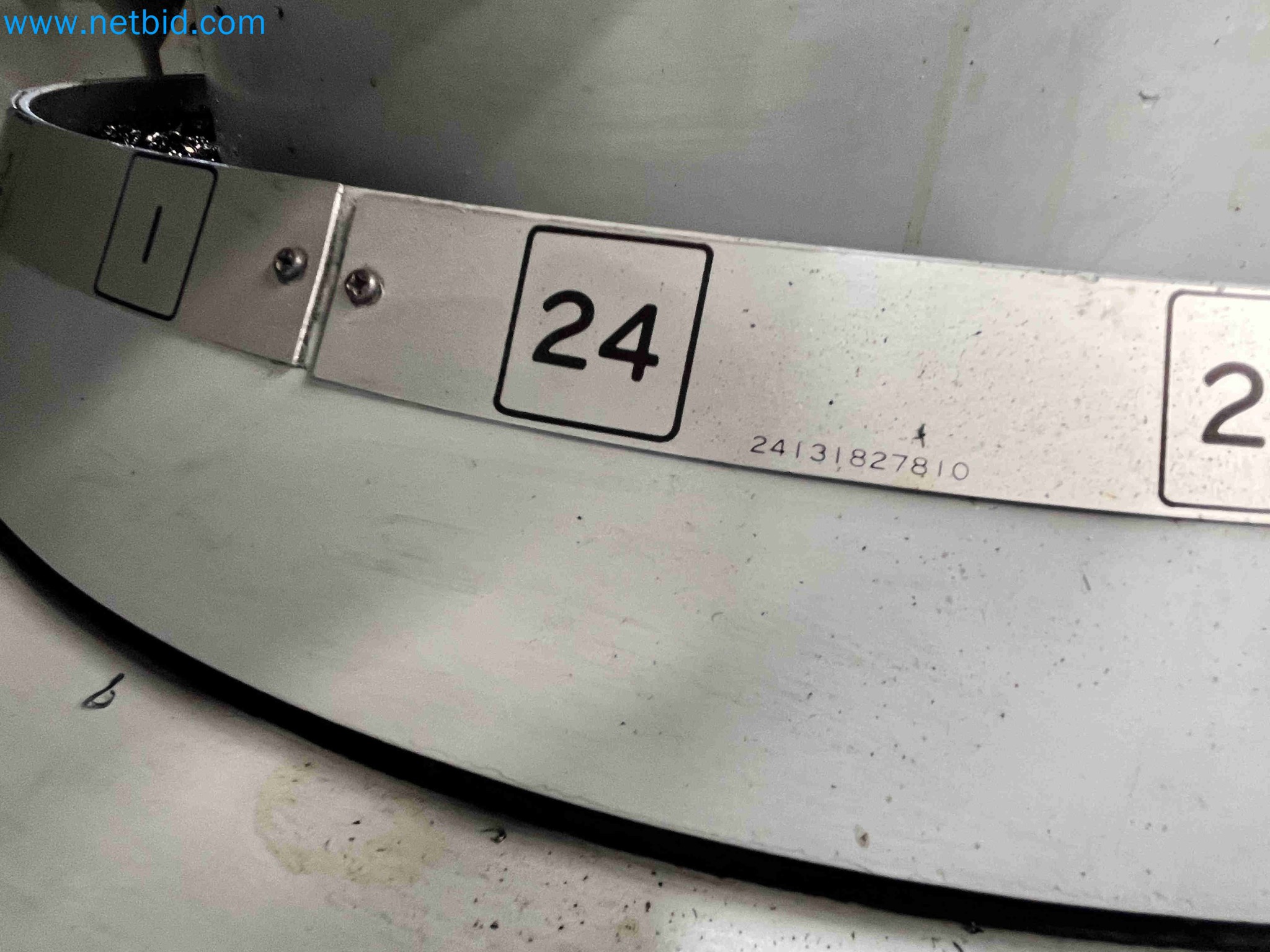 Aukce kovozpracujících stroju z nekolika uzavrených podniku v Portugalsku-15