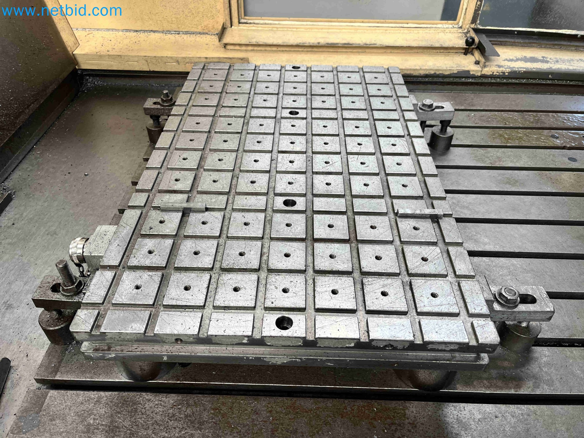 Vente aux enchères de machines-outils provenant de plusieurs fermetures d'entreprises au Portugal-10