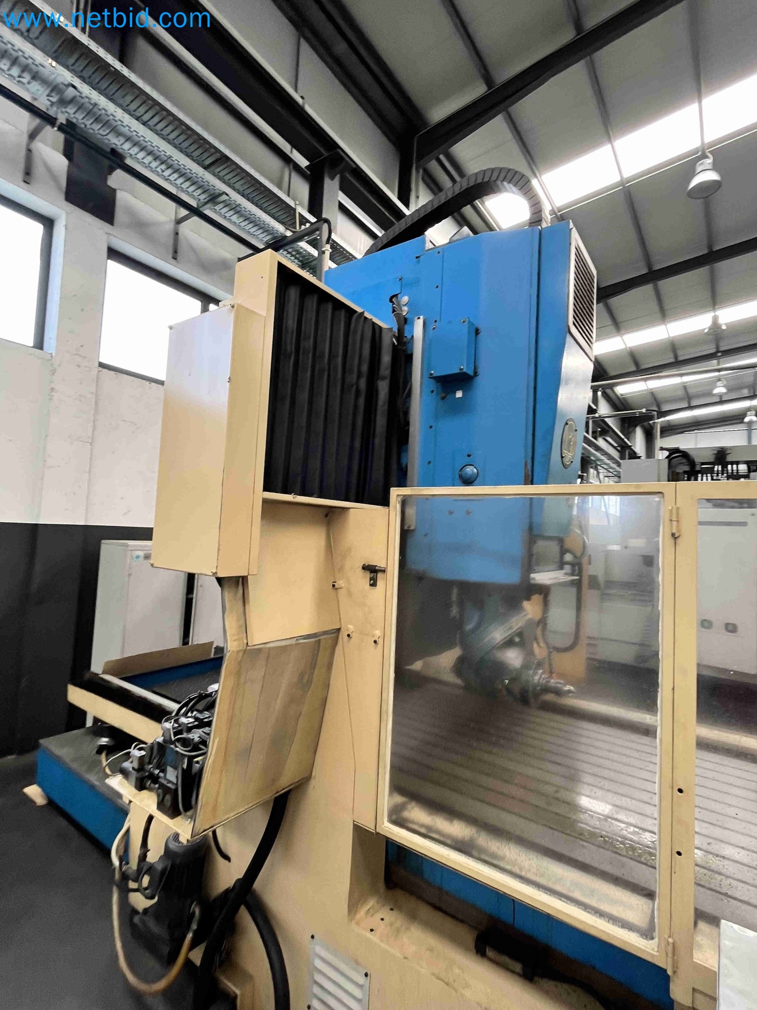 Vente aux enchères de machines-outils provenant de plusieurs fermetures d'entreprises au Portugal-17