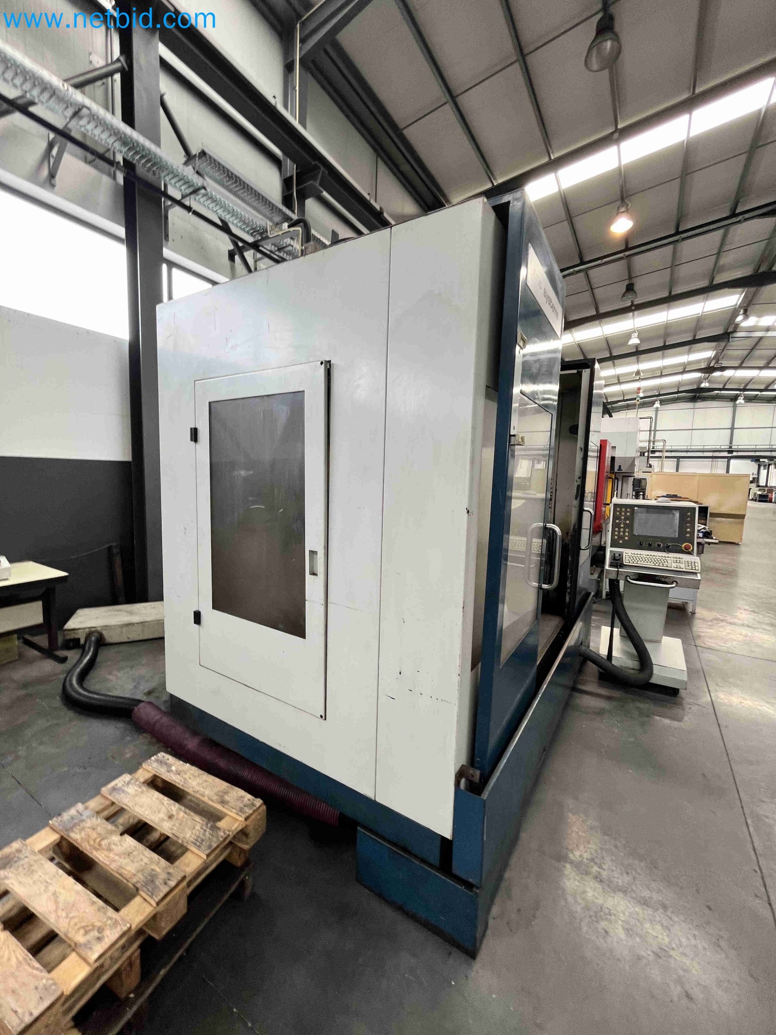 Vente aux enchères de machines-outils provenant de plusieurs fermetures d'entreprises au Portugal-8