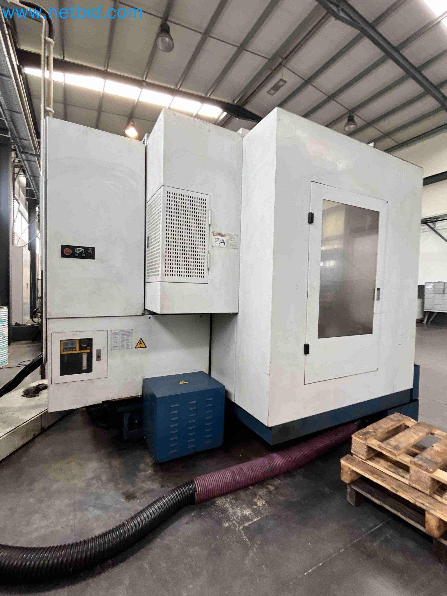 Vente aux enchères de machines-outils provenant de plusieurs fermetures d'entreprises au Portugal-9