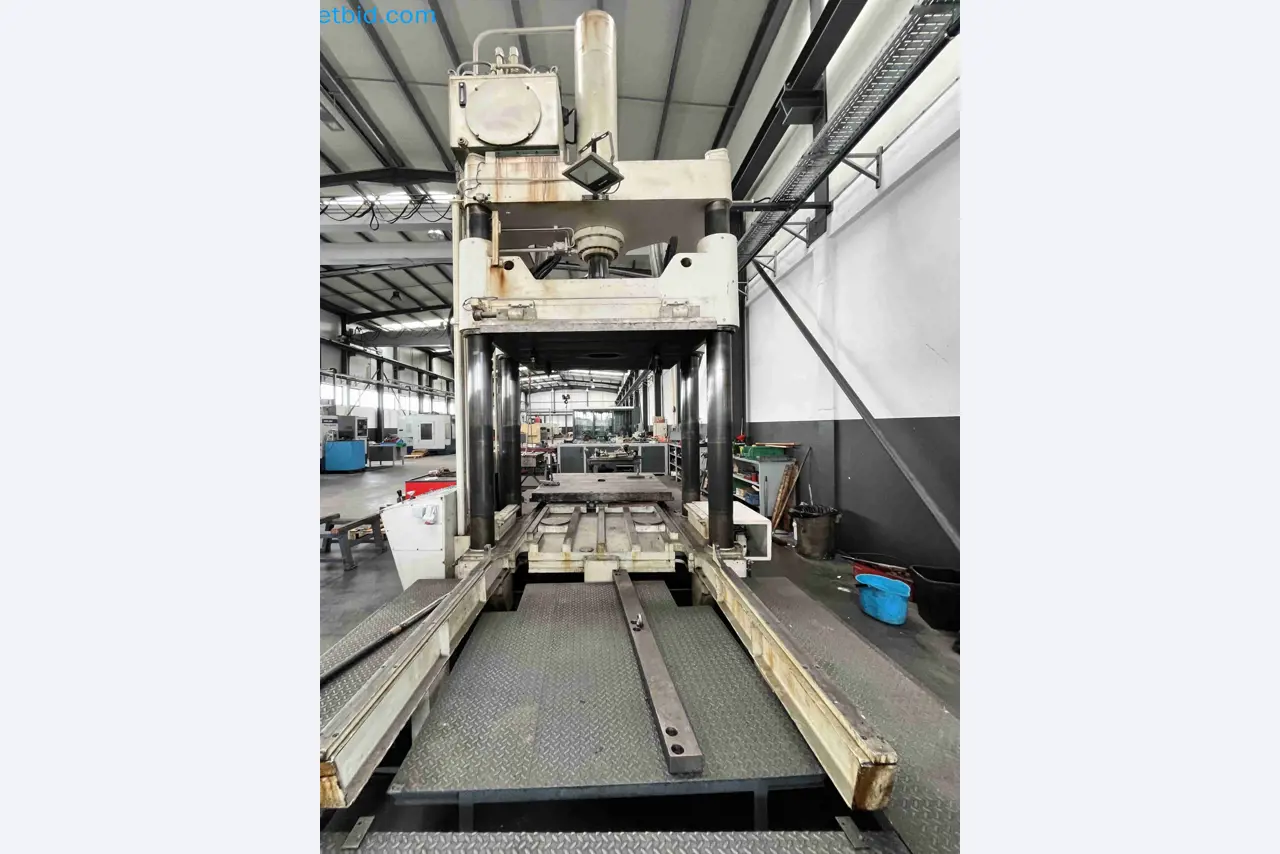 Komplette Werkstatten-Schließung – Hochwertige Maschinen für die Metallbearbeitung-7