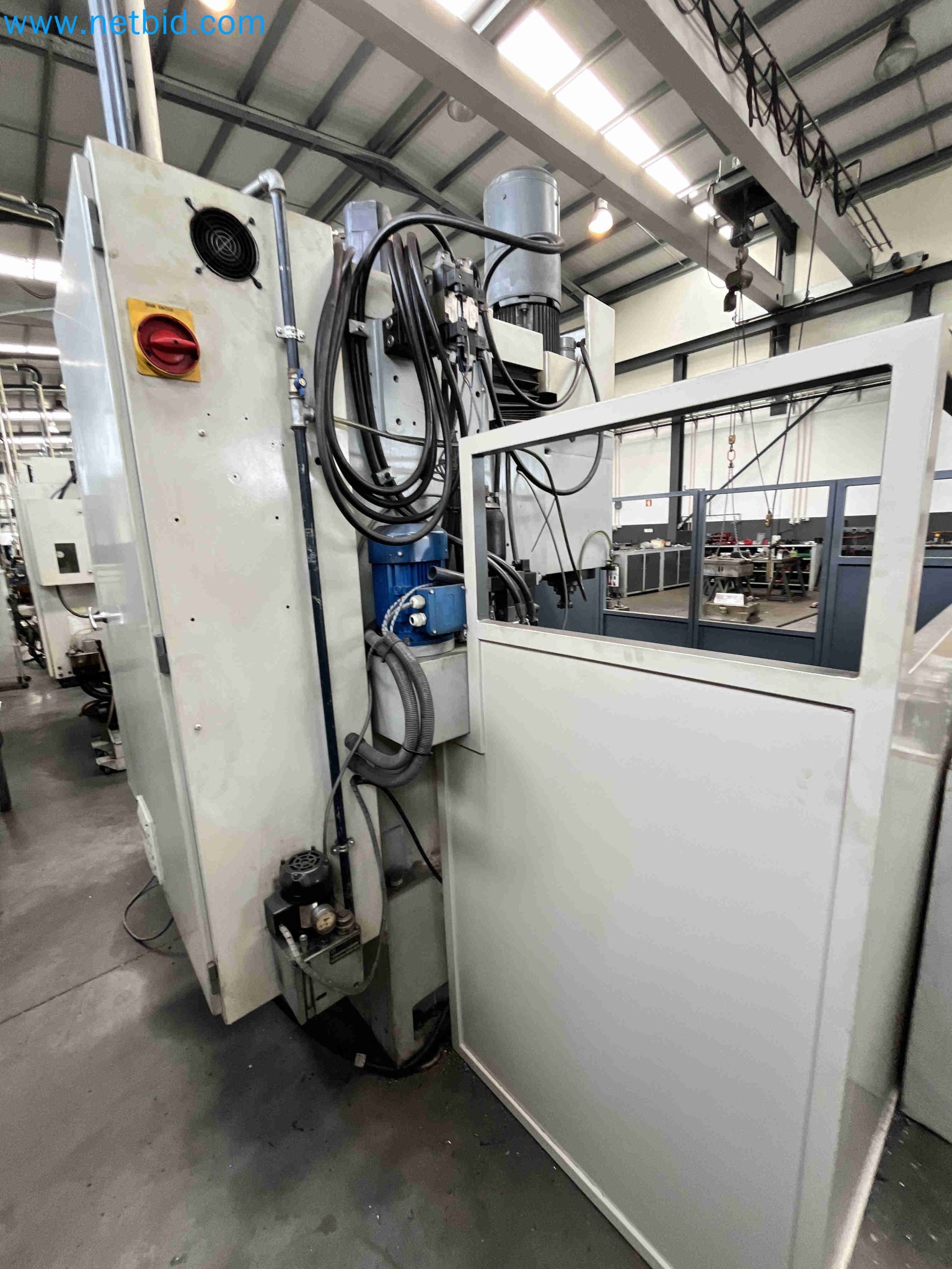 Auction of Metalworking Machinery from Multiple Business Closures in Portugal-12