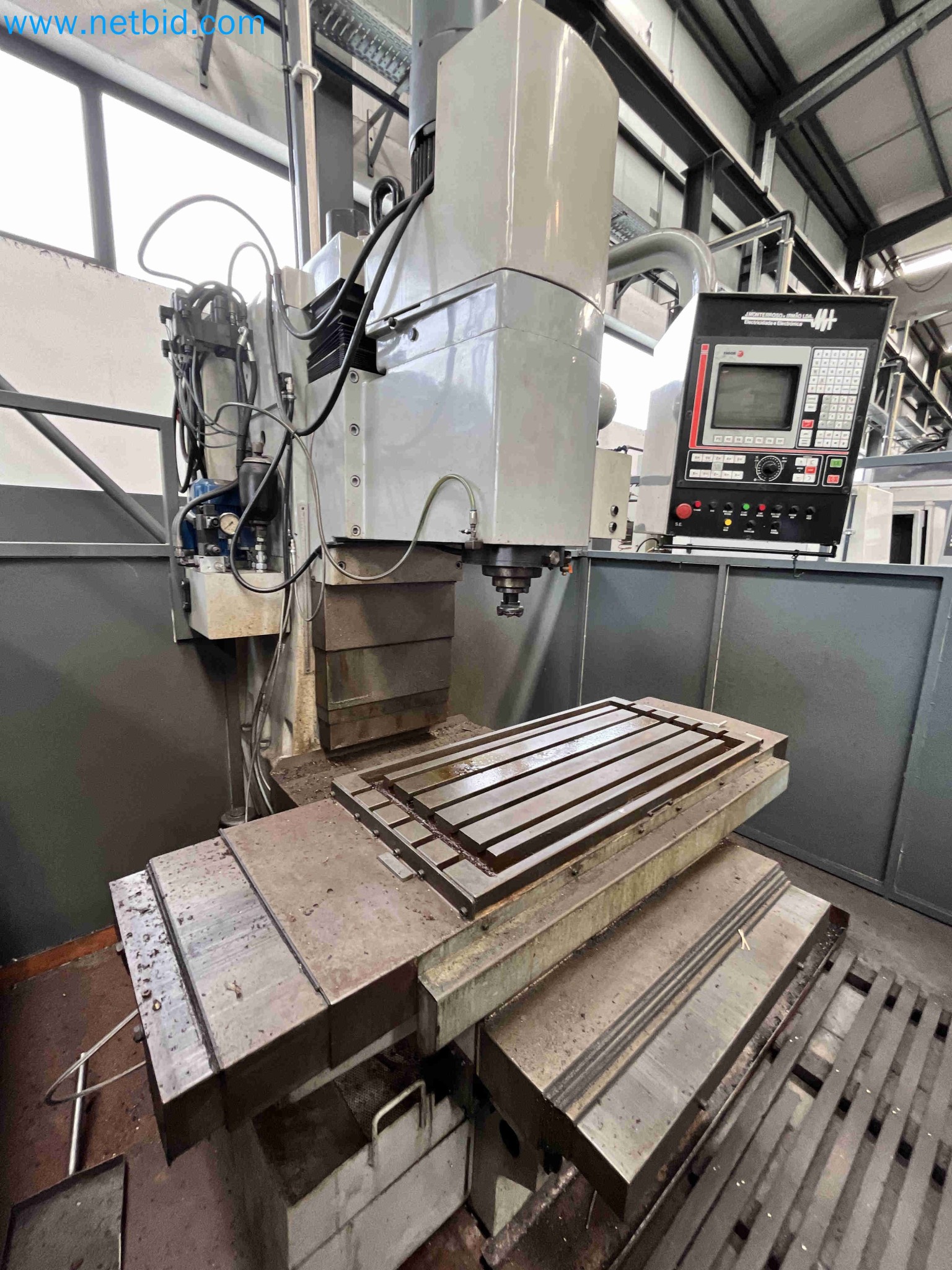 Auction of Metalworking Machinery from Multiple Business Closures in Portugal-8