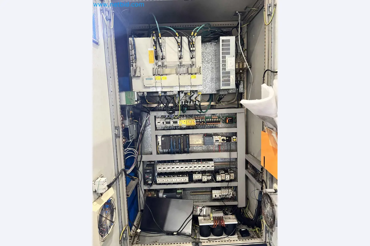 Komplette Werkstatten-Schließung – Hochwertige Maschinen für die Metallbearbeitung-15