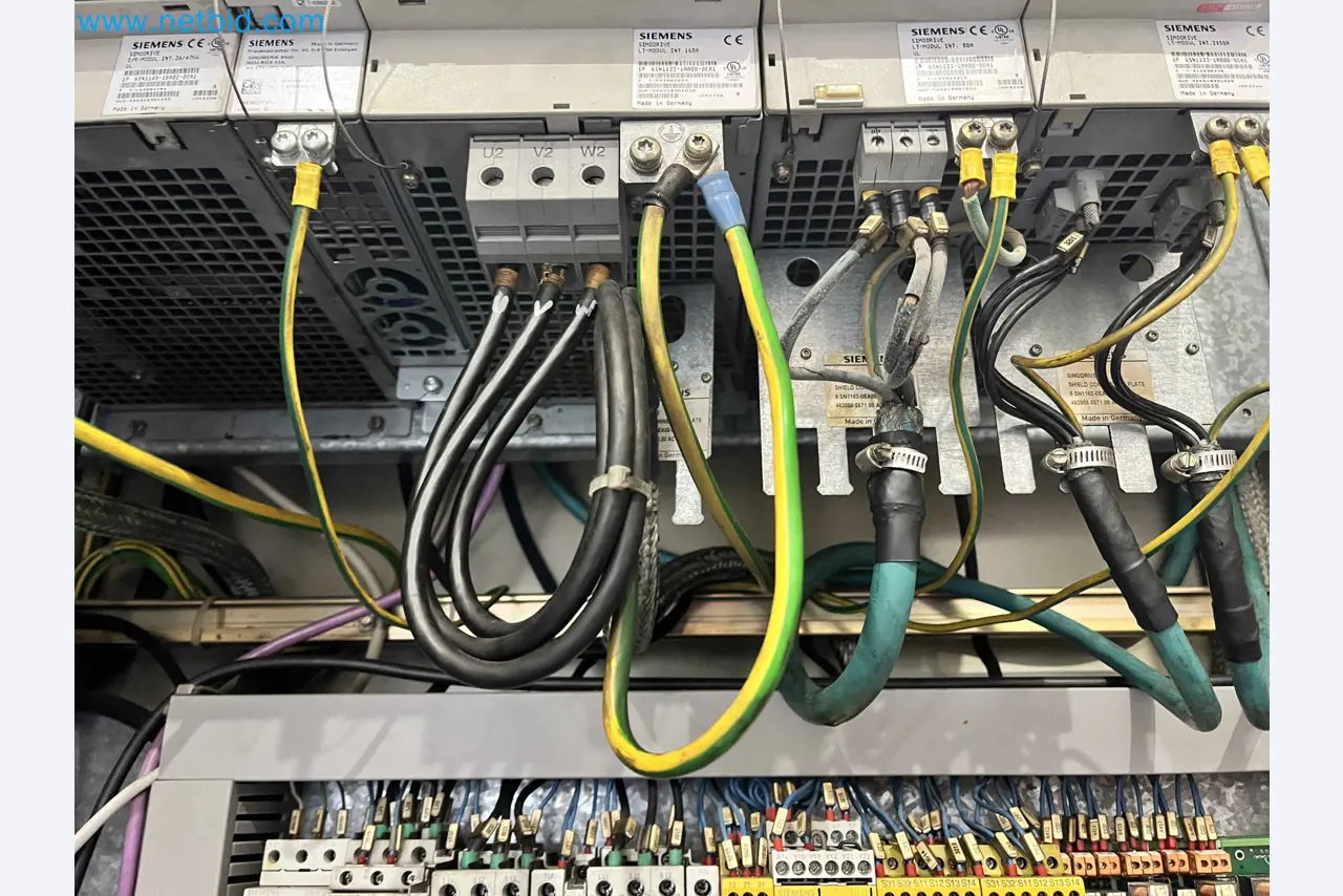 Komplette Werkstatten-Schließung – Hochwertige Maschinen für die Metallbearbeitung-18