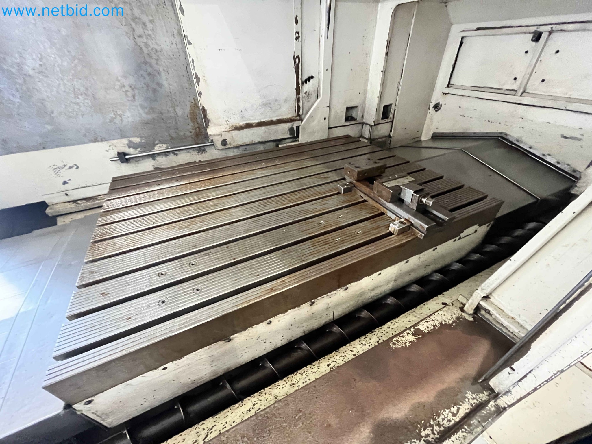 Auction of Metalworking Machinery from Multiple Business Closures in Portugal-24