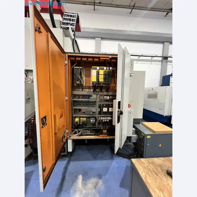 Komplette Werkstatten-Schließung – Hochwertige Maschinen für die Metallbearbeitung-17