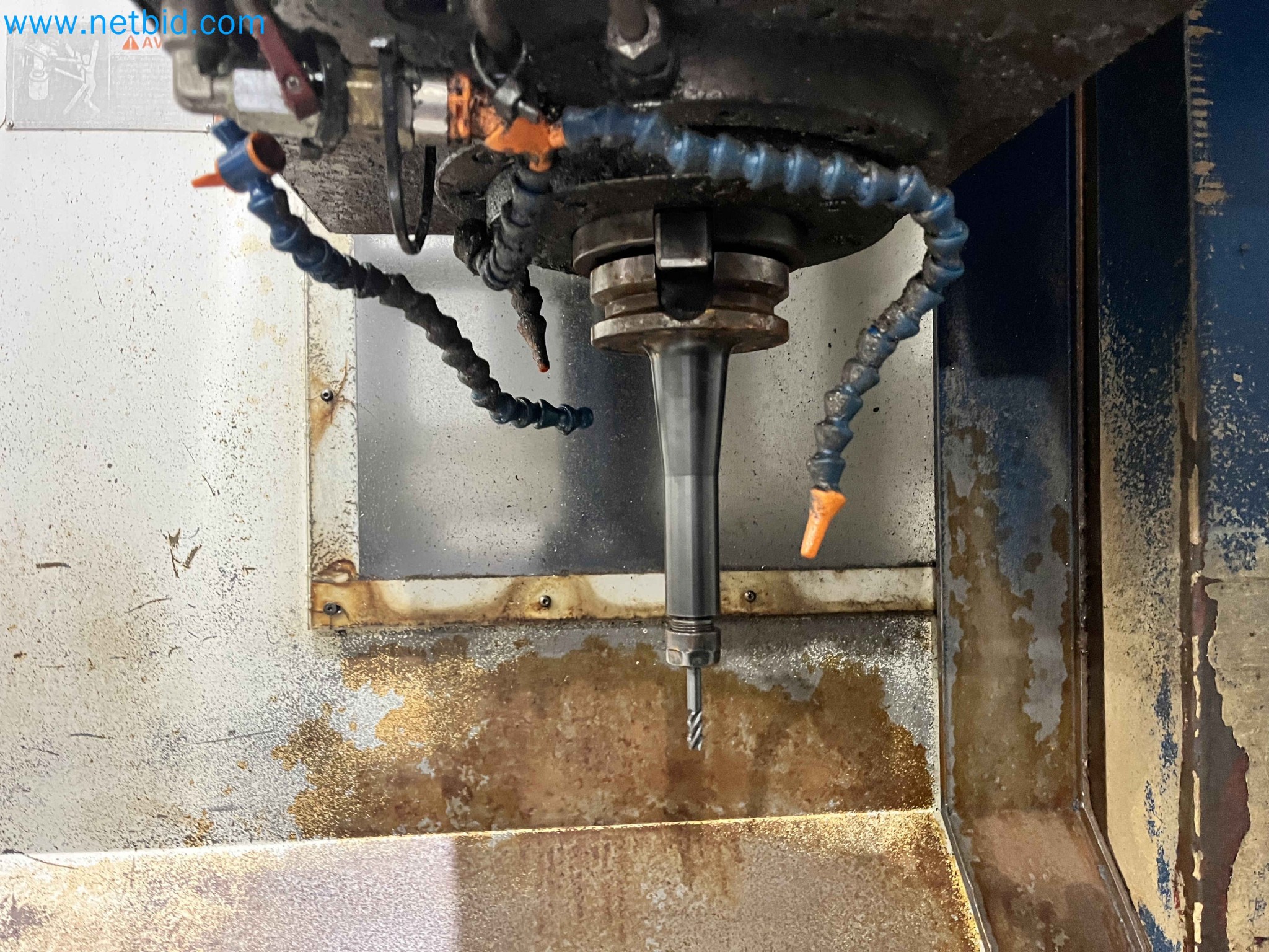 Dražba strojev za obdelavo kovin iz vec zaprtih podjetij na Portugalskem-18