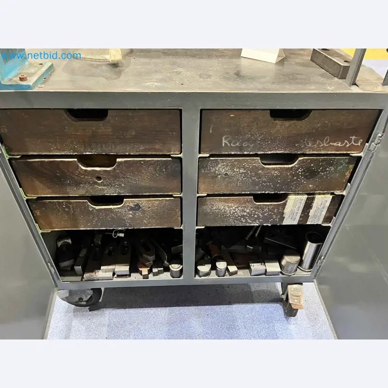 Sistema completo de cierre de talleres - Máquinas de alta calidad para trabajar el metal-42