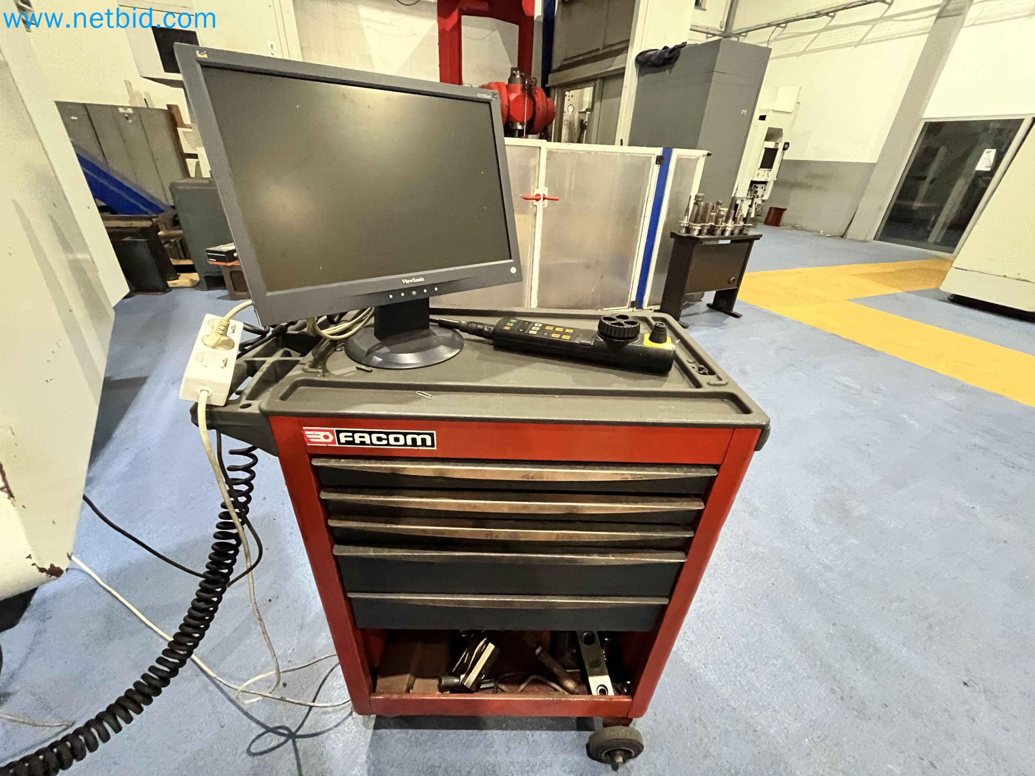 Dražba strojev za obdelavo kovin iz vec zaprtih podjetij na Portugalskem-5