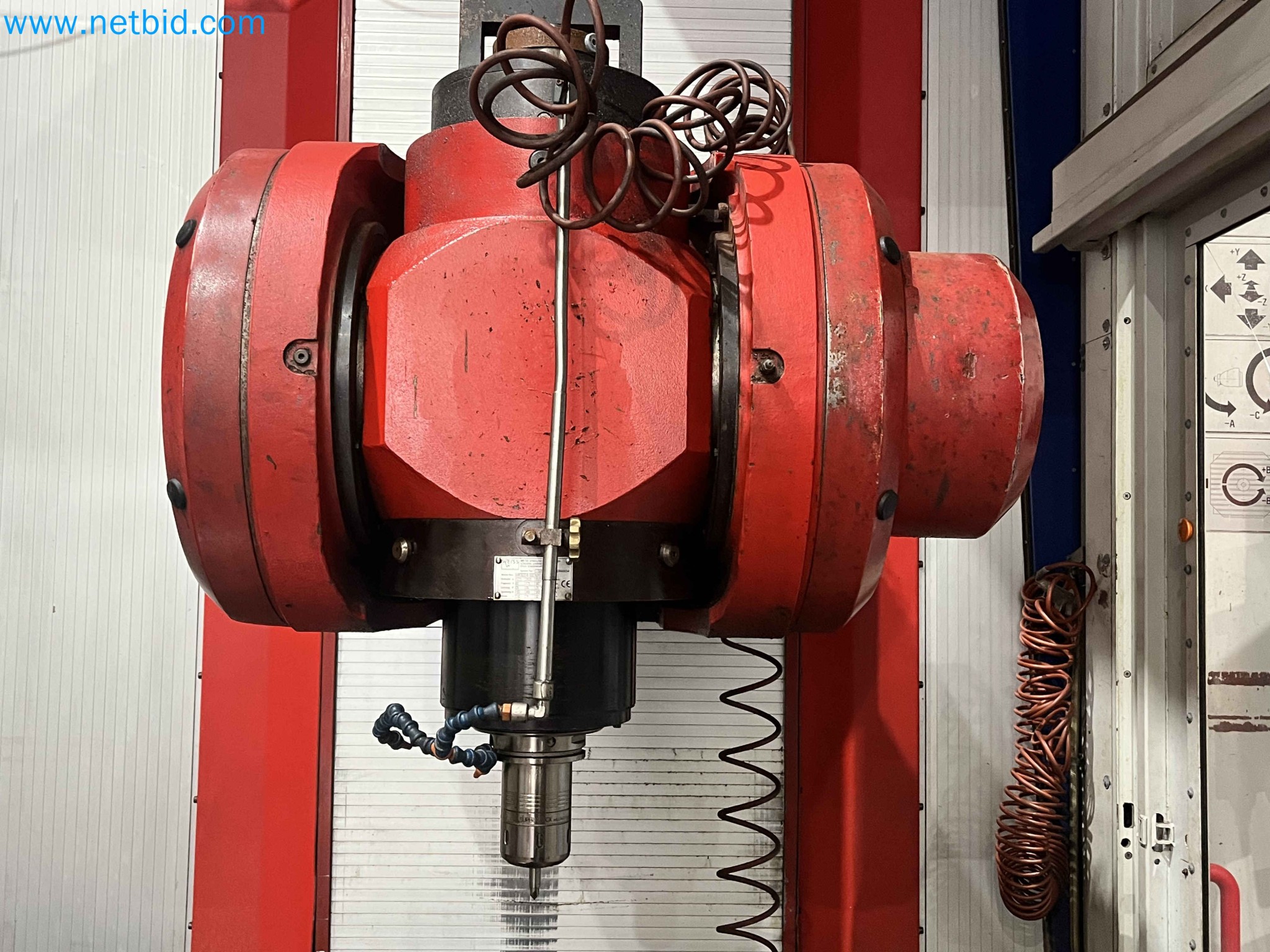 Subasta de maquinaria metalúrgica proveniente de varios cierres empresariales en Portugal-10