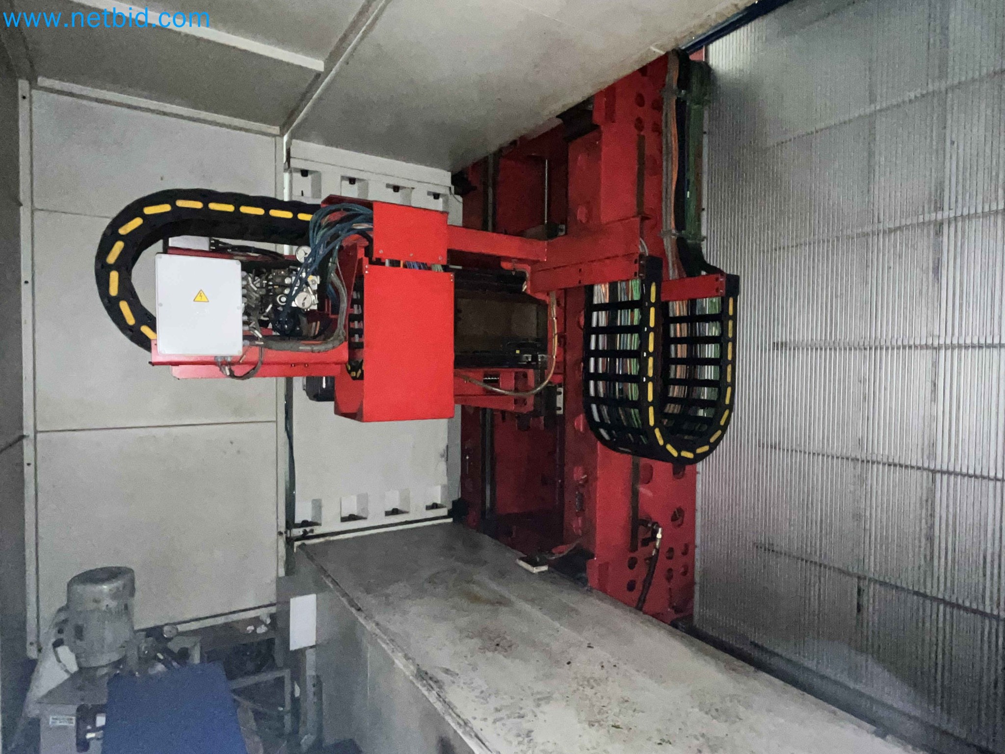 Subasta de maquinaria metalúrgica proveniente de varios cierres empresariales en Portugal-21