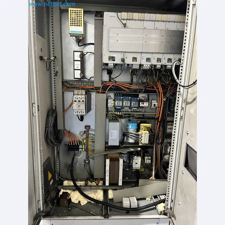 Komplette Werkstatten-Schließung – Hochwertige Maschinen für die Metallbearbeitung-35