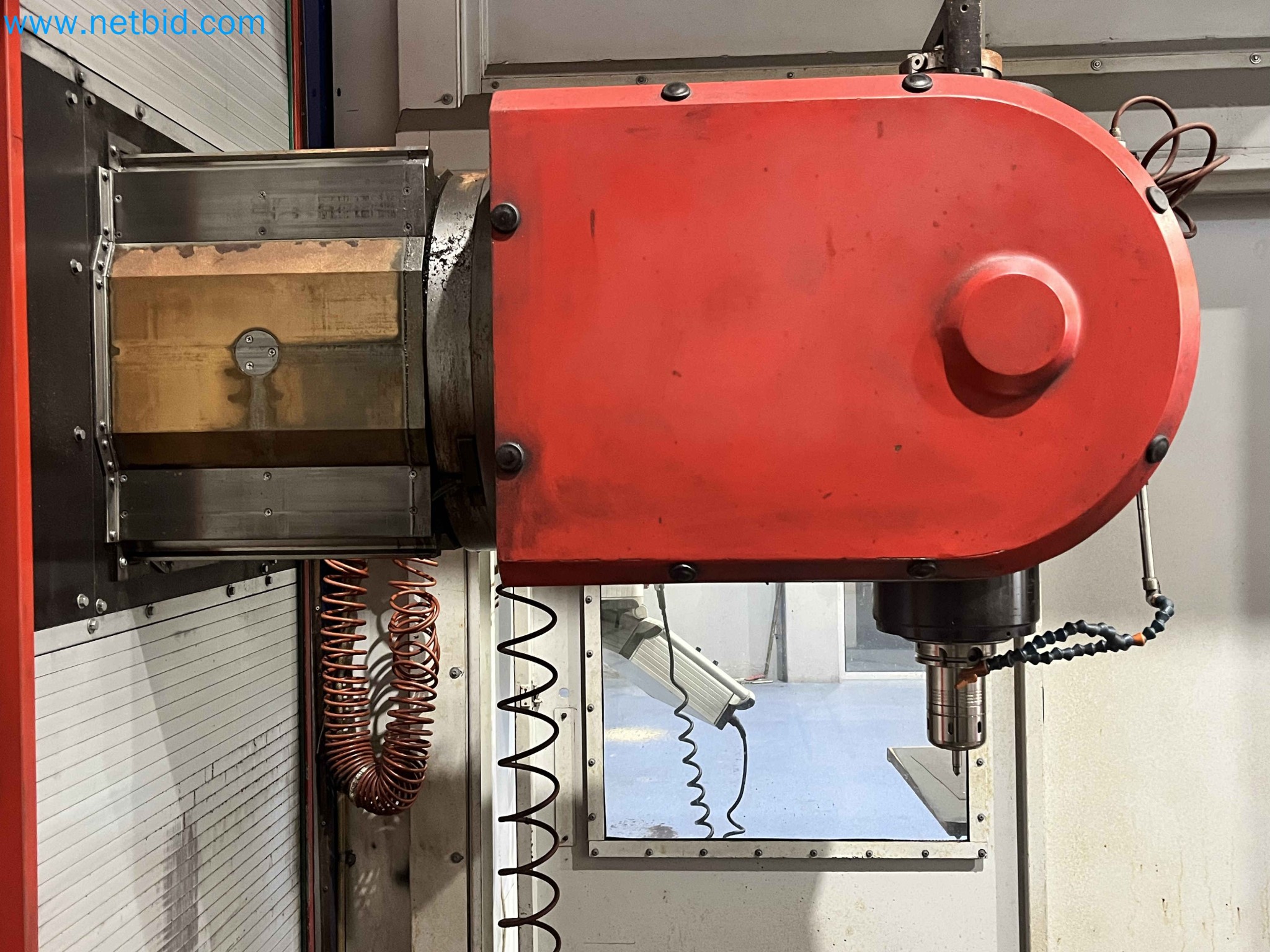 Subasta de maquinaria metalúrgica proveniente de varios cierres empresariales en Portugal-9