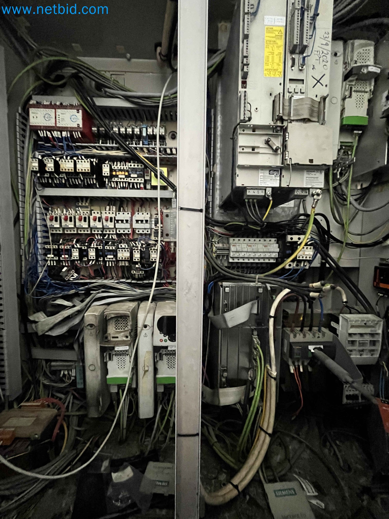 Dražba strojev za obdelavo kovin iz vec zaprtih podjetij na Portugalskem-17