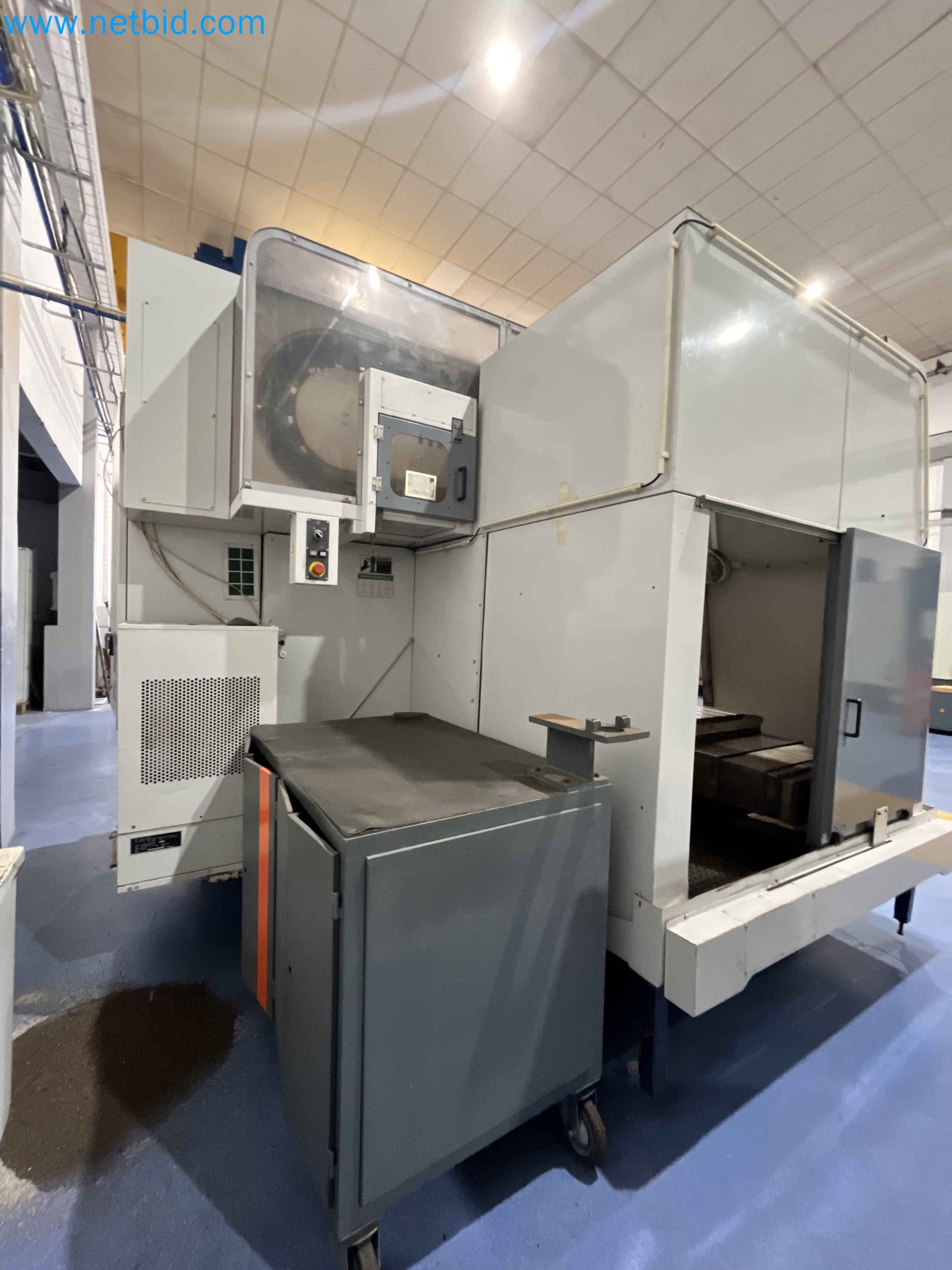 Dražba strojev za obdelavo kovin iz vec zaprtih podjetij na Portugalskem-30