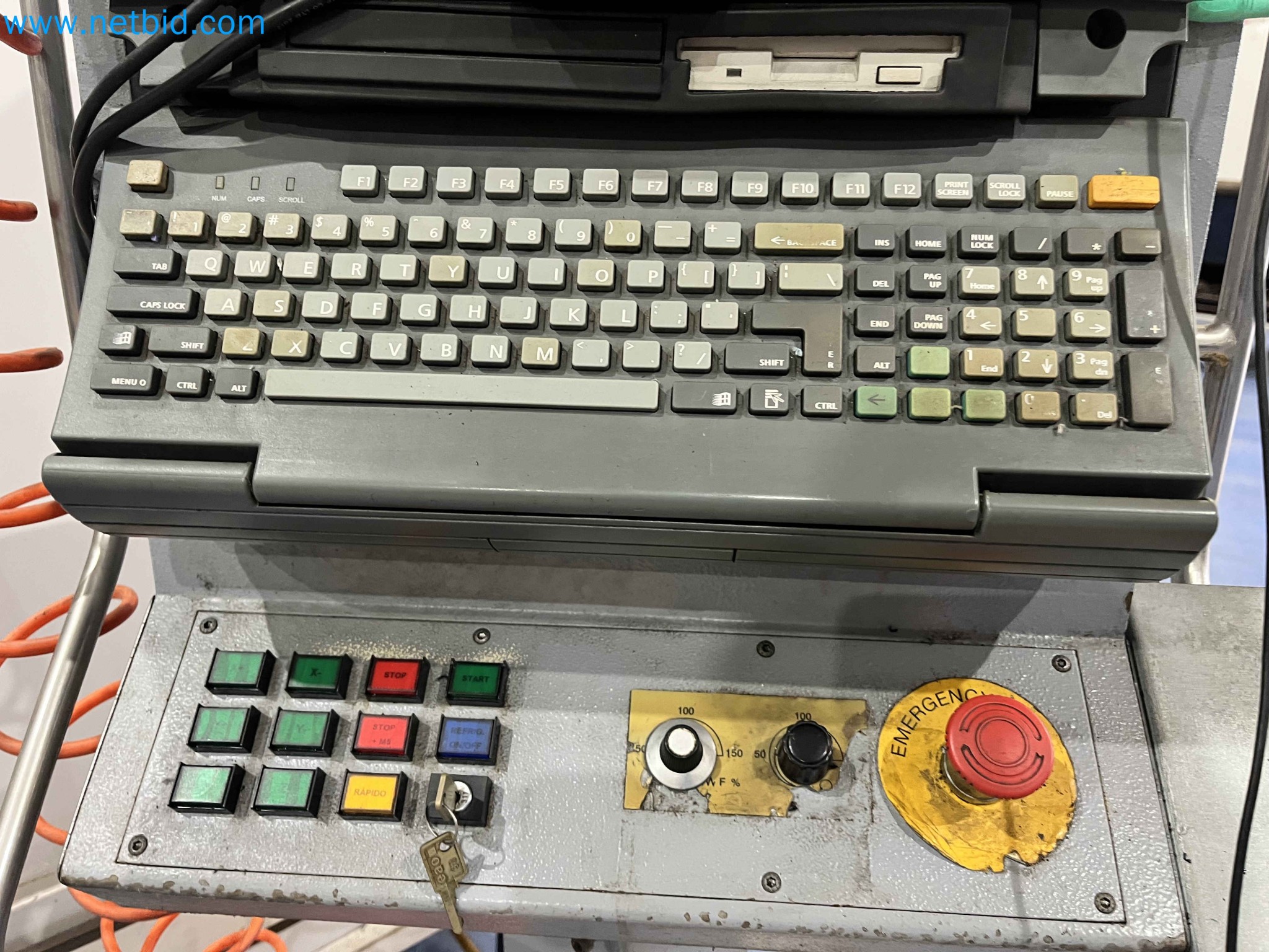 Dražba strojev za obdelavo kovin iz vec zaprtih podjetij na Portugalskem-32