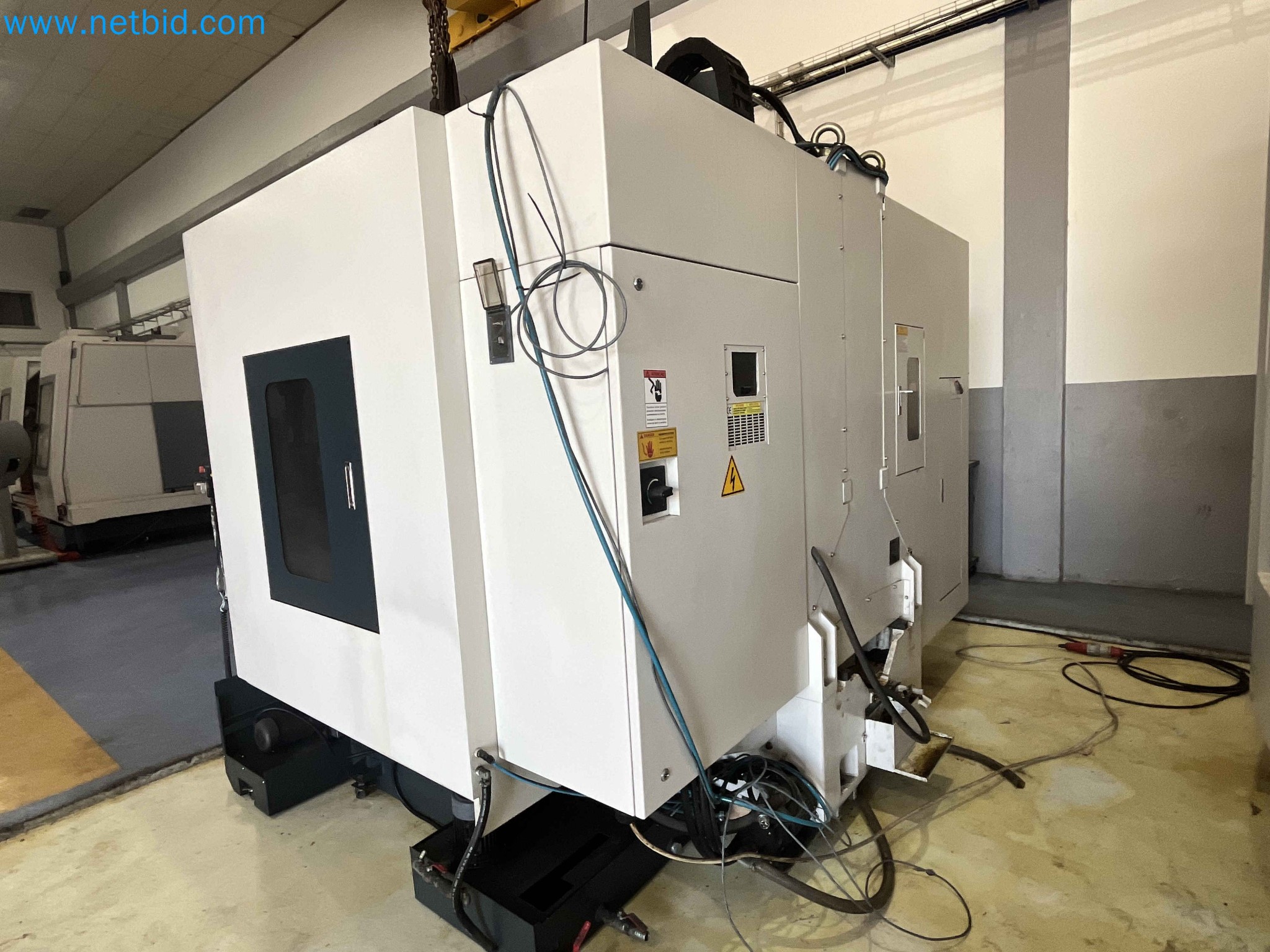 Dražba strojev za obdelavo kovin iz vec zaprtih podjetij na Portugalskem-15