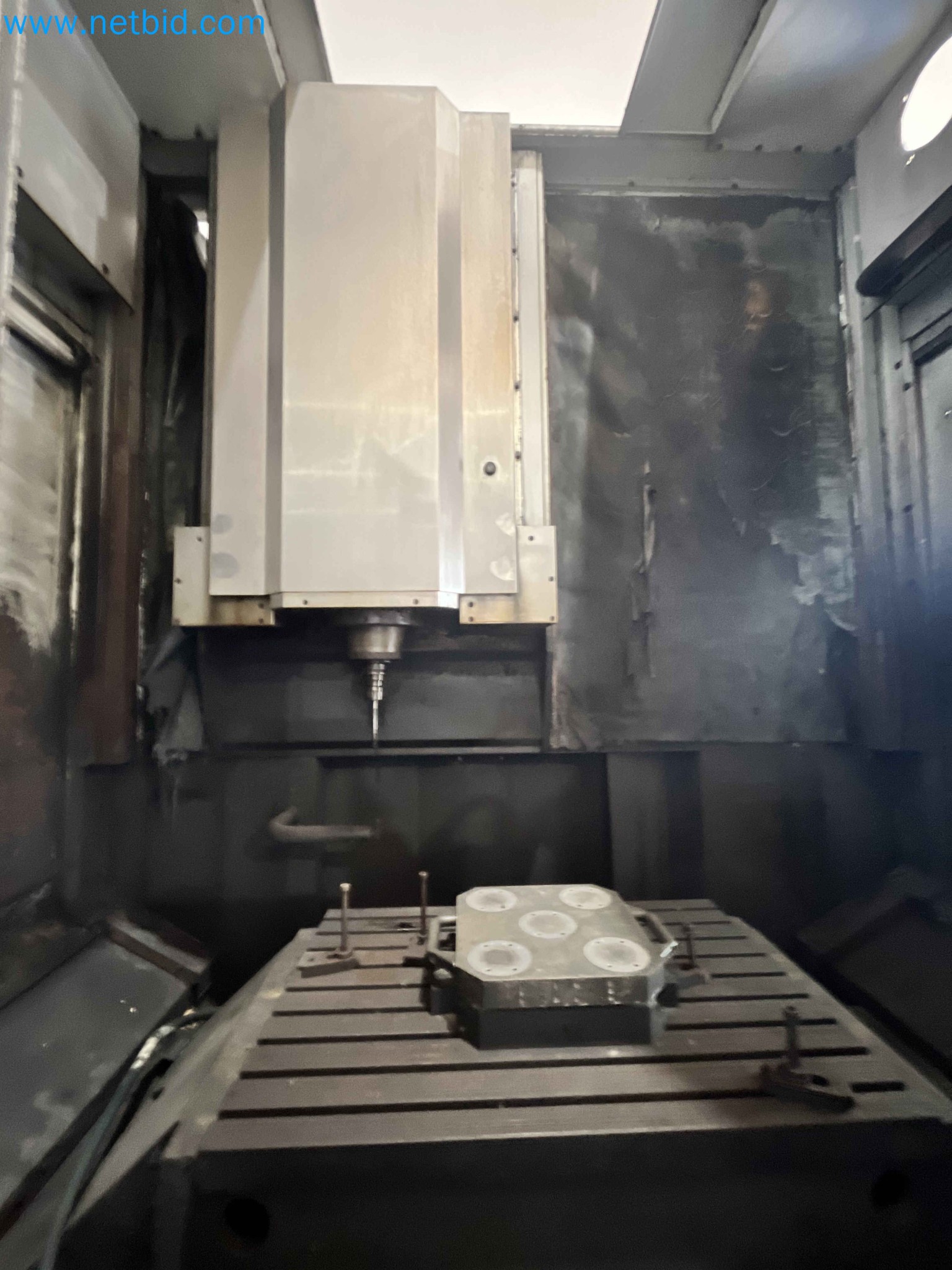 Dražba strojev za obdelavo kovin iz vec zaprtih podjetij na Portugalskem-18