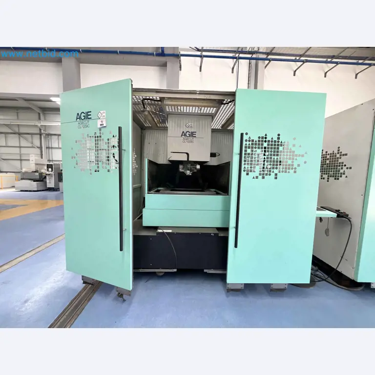 Komplette Werkstatten-Schließung – Hochwertige Maschinen für die Metallbearbeitung-12