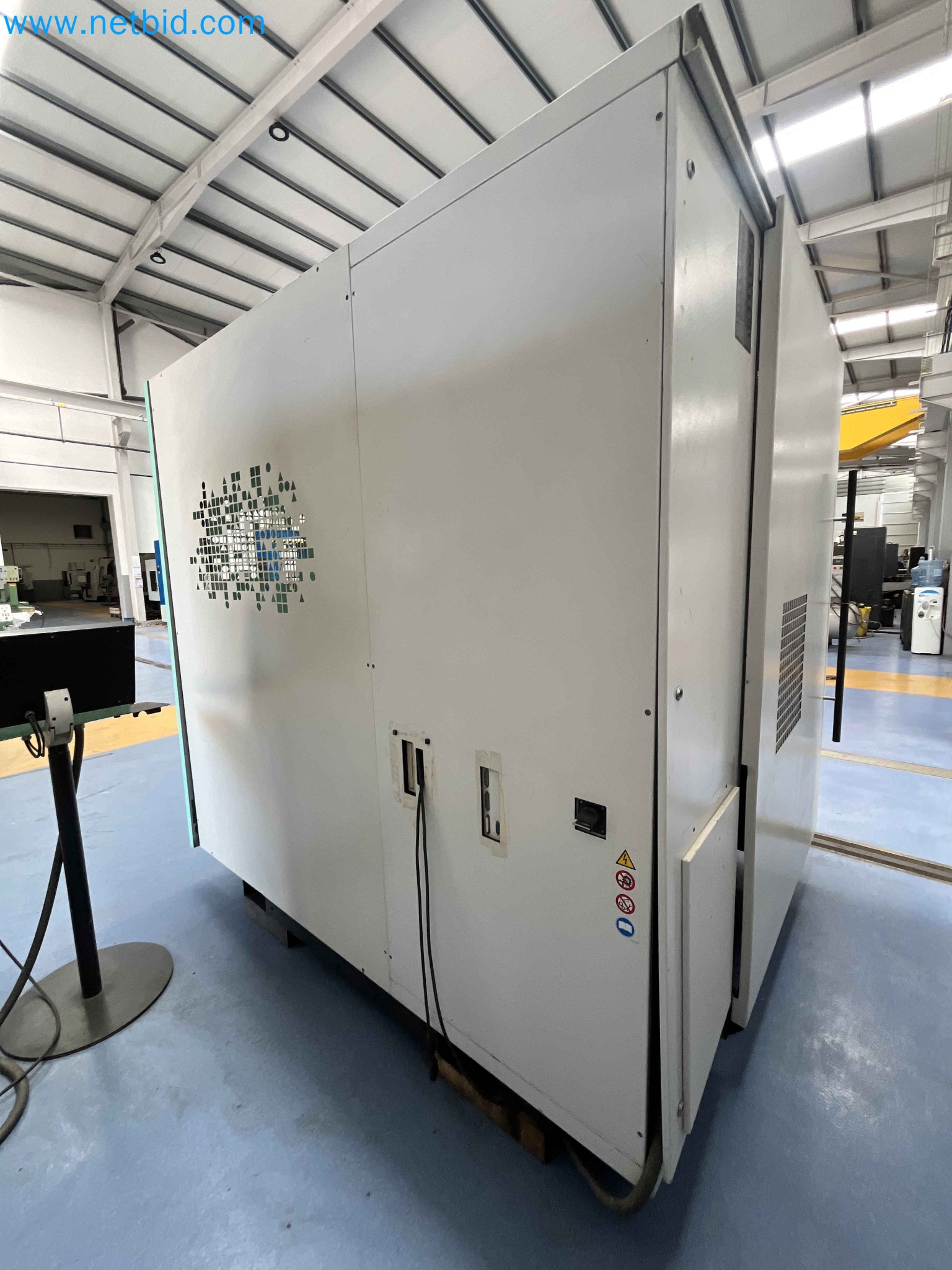 Aukce kovozpracujících stroju z nekolika uzavrených podniku v Portugalsku-13