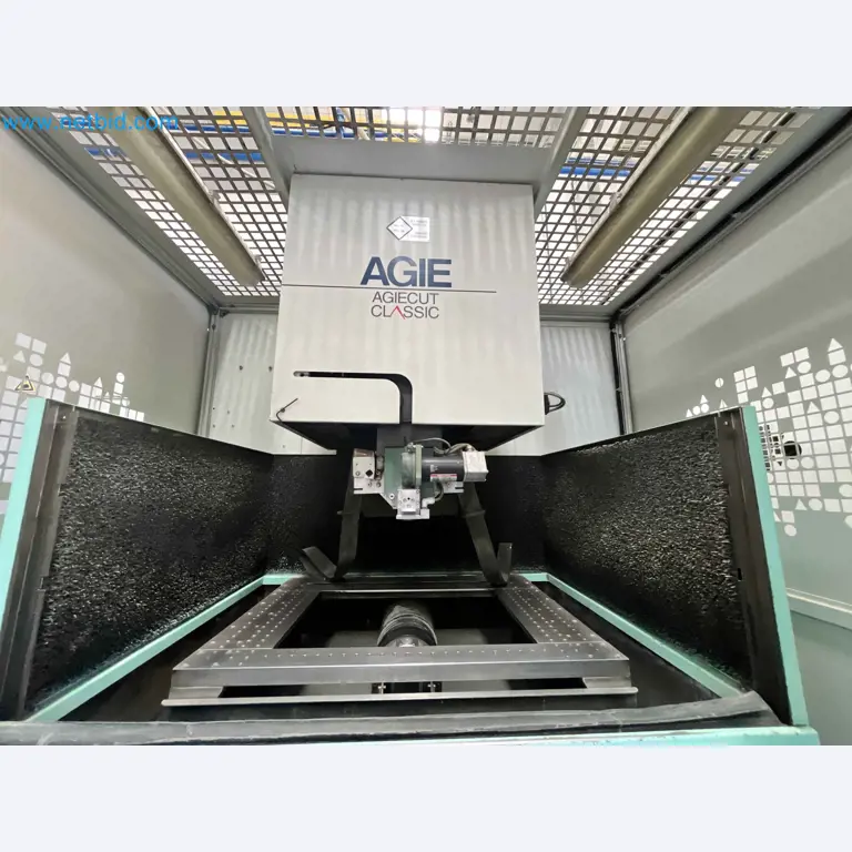 Komplette Werkstatten-Schließung – Hochwertige Maschinen für die Metallbearbeitung-16