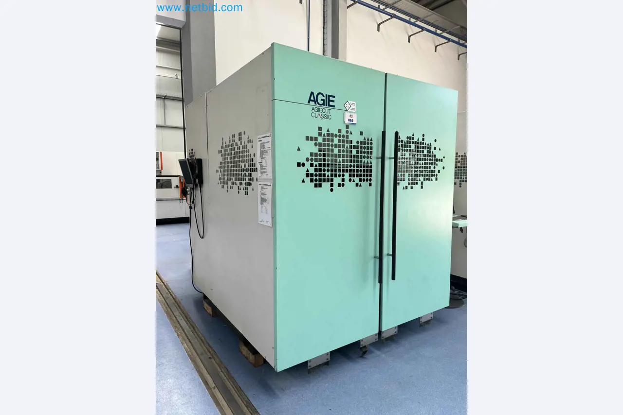 Komplette Werkstatten-Schließung – Hochwertige Maschinen für die Metallbearbeitung-1