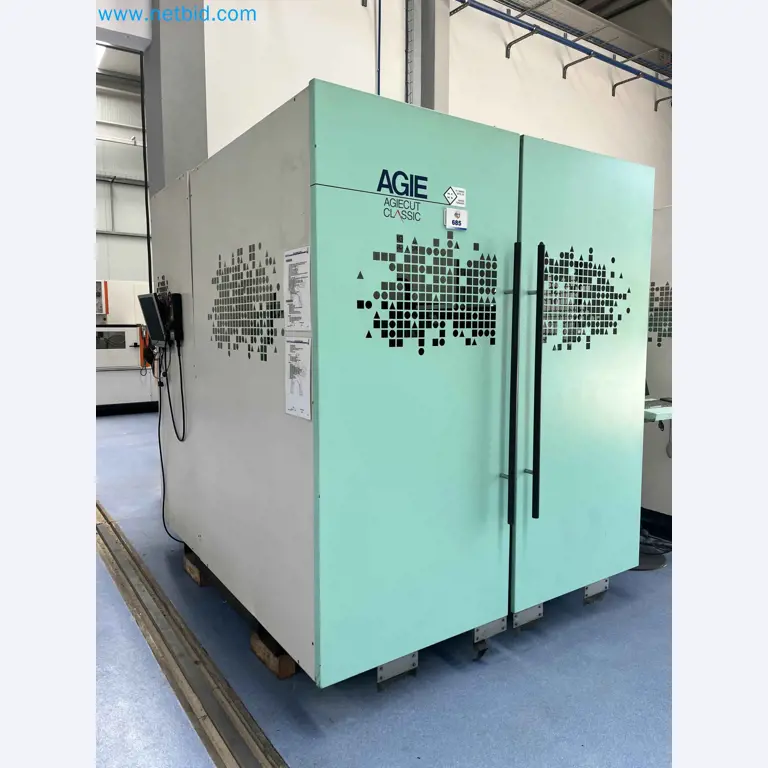 Komplette Werkstatten-Schließung – Hochwertige Maschinen für die Metallbearbeitung-1