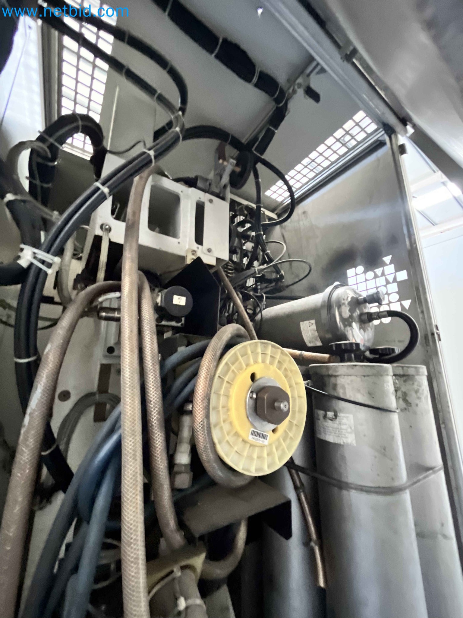 Aukce kovozpracujících stroju z nekolika uzavrených podniku v Portugalsku-12